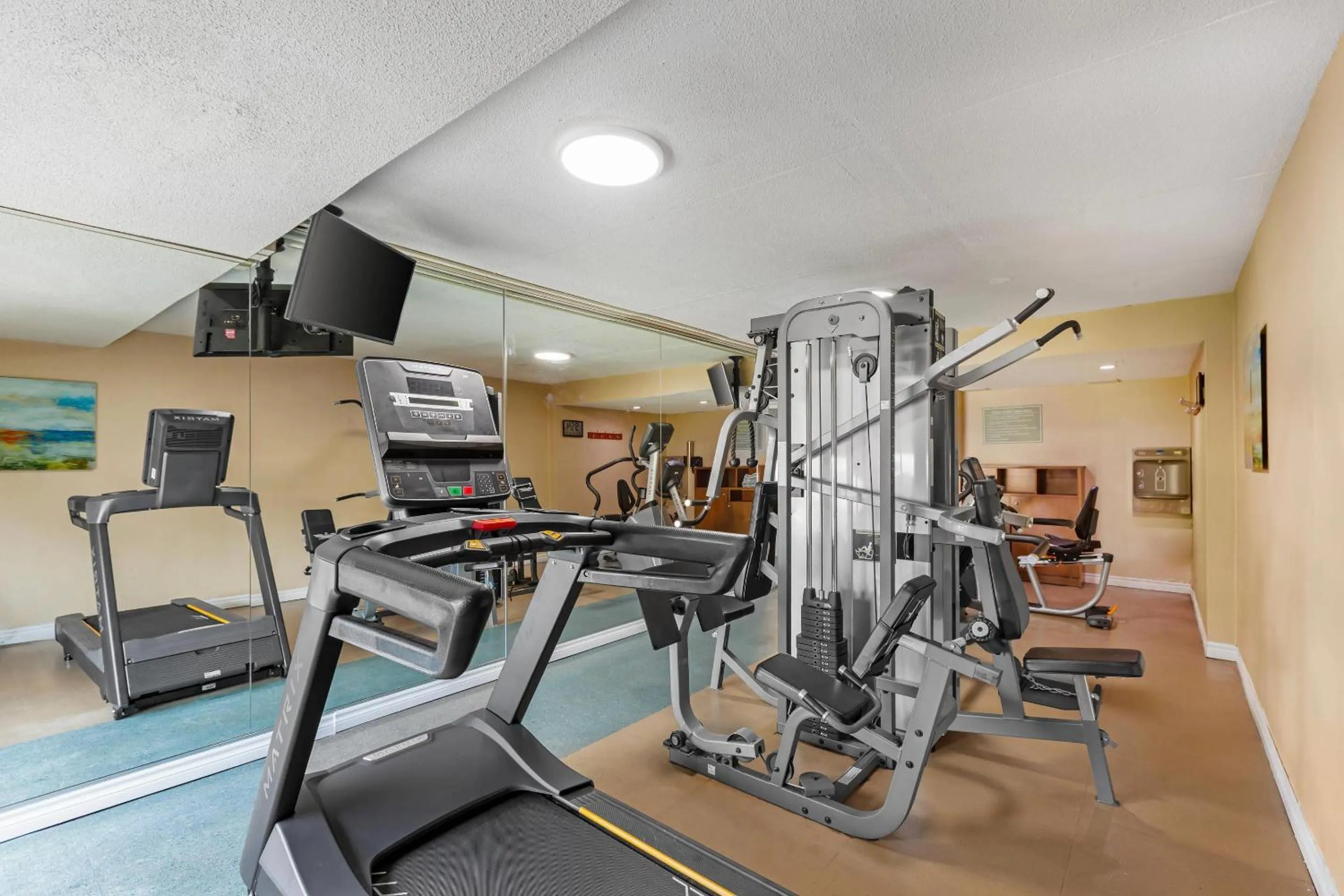Fitness centre/facilities in Quality Inn & Suites