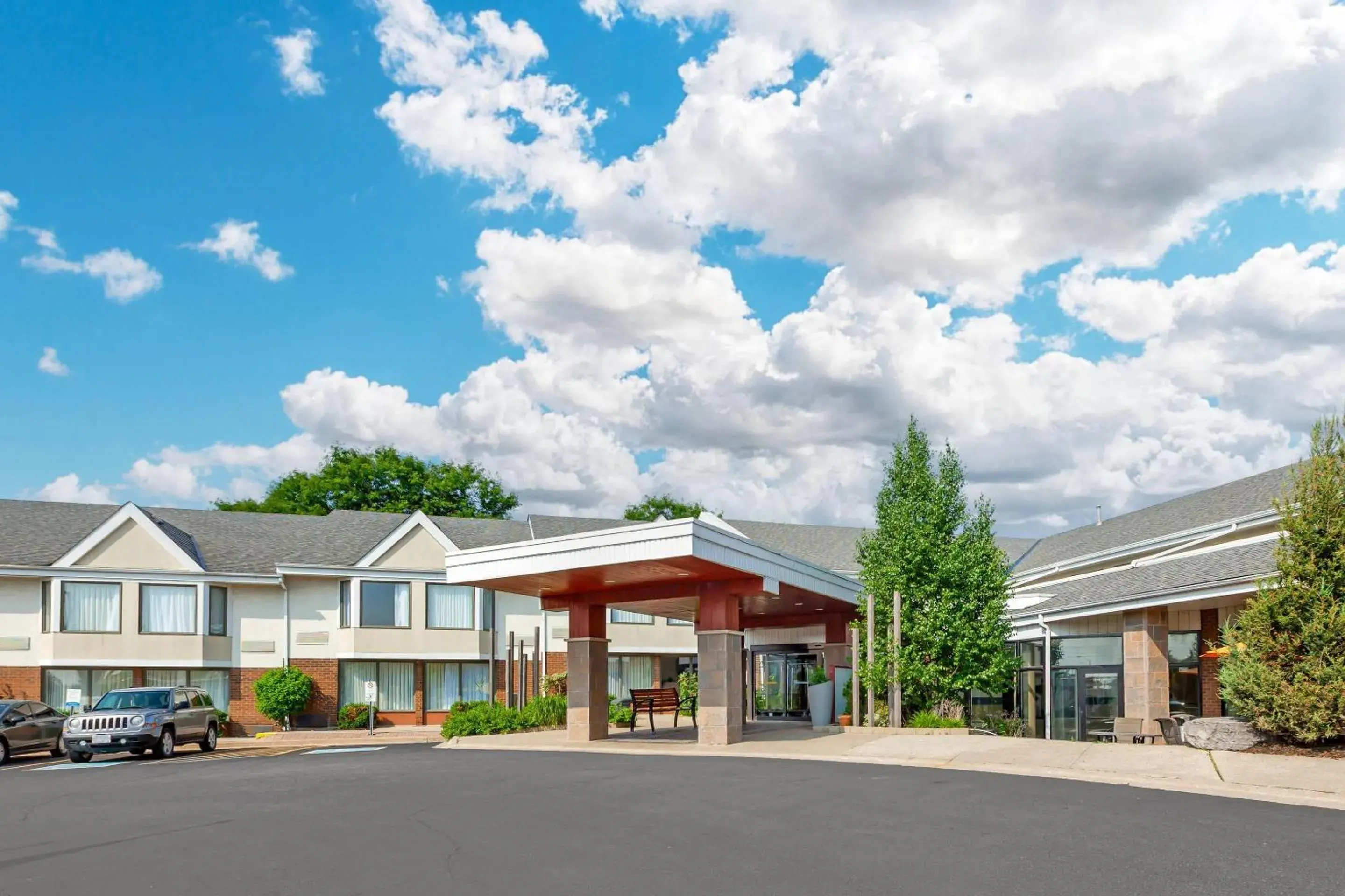 Property building in Quality Inn & Suites Property building in Quality Inn & Suites