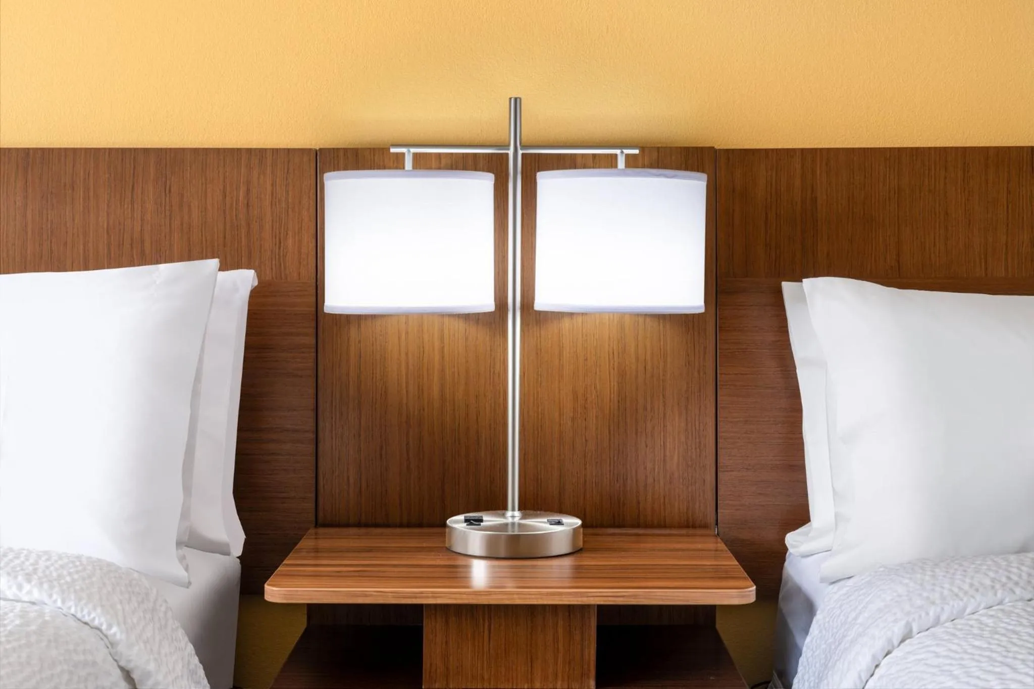Photo of the whole room, Bed in Prairie Crest Calgary Airport by IHG