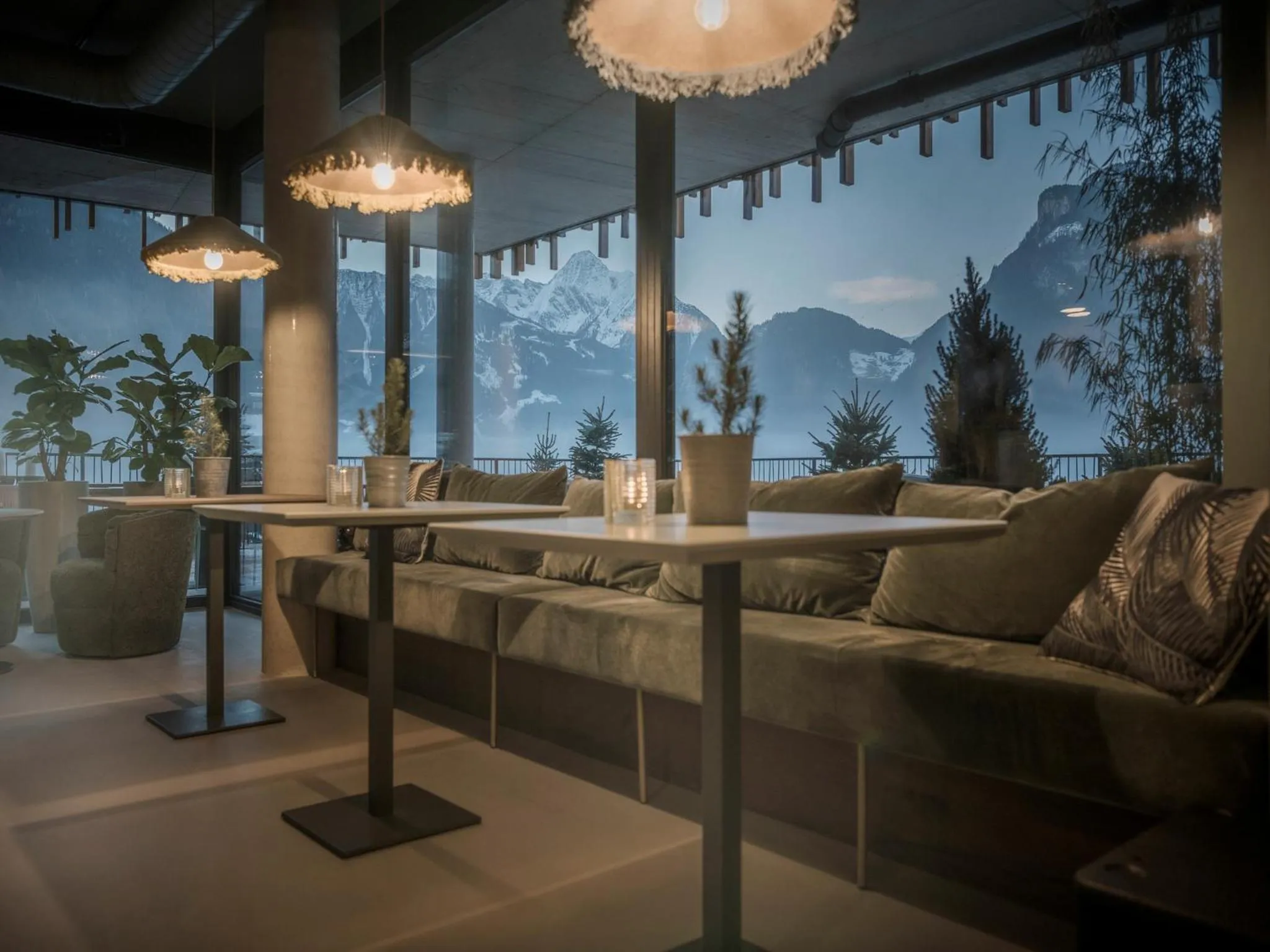 Restaurant/places to eat in Coolnest