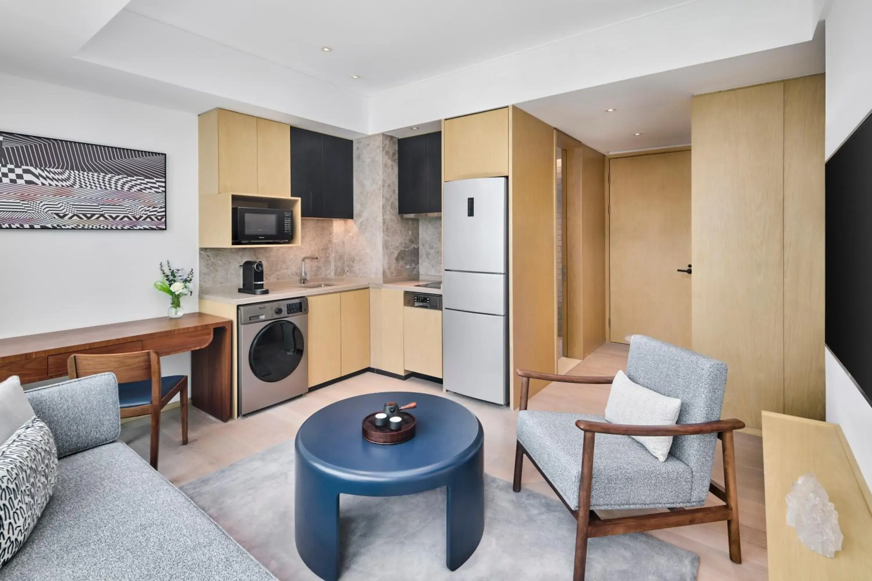 Living room in DoubleTree by Hilton Shenzhen Airport Residences Living room in DoubleTree by Hilton Shenzhen Airport Residences