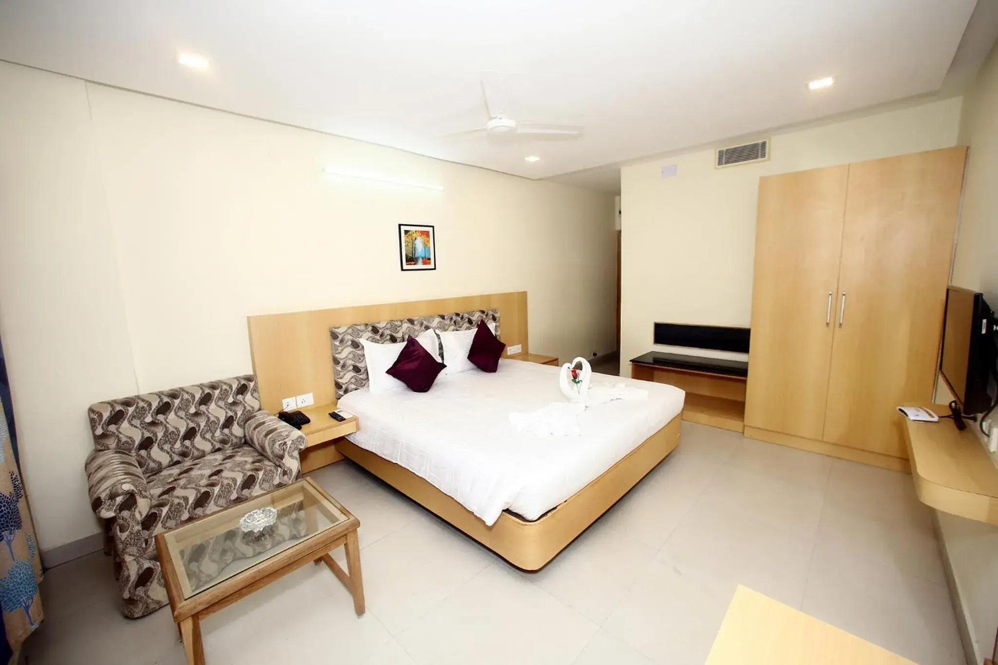 Photo of the whole room in KGL GRAND HOTEL Photo of the whole room in KGL GRAND HOTEL