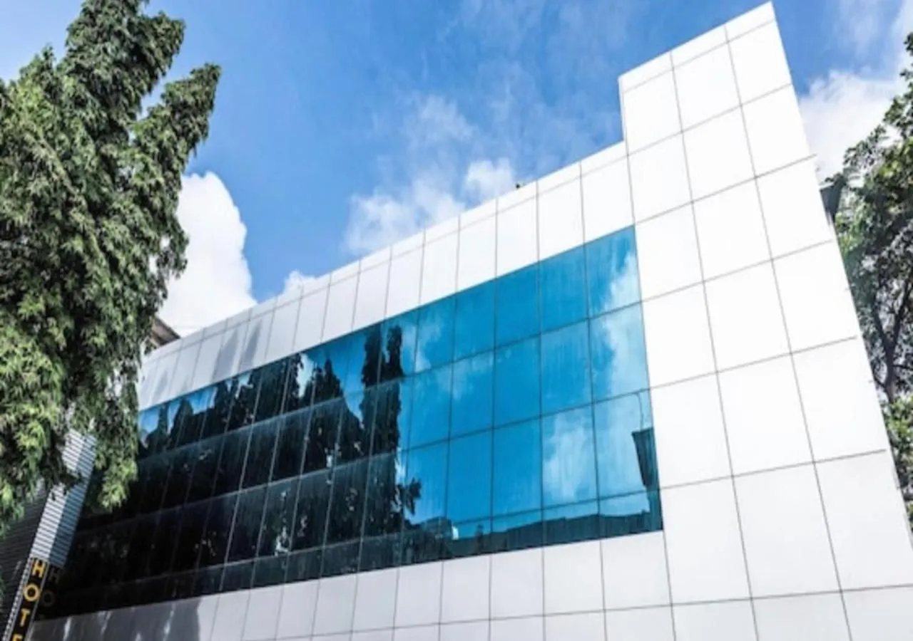 Property building in Hotel Elite Continental- Near Mumbai International Airport Andheri East