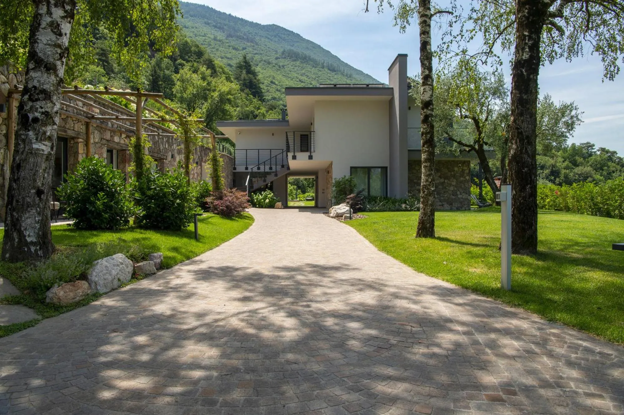 Gazzi Apartments 'Panoramic & Relaxing'
