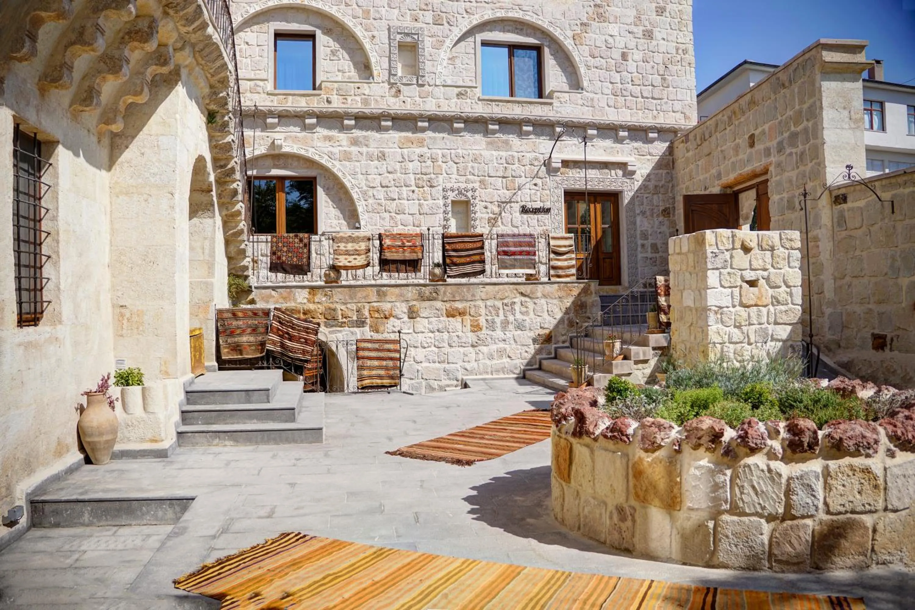 Property building in House 1938 Special Cave Hotel