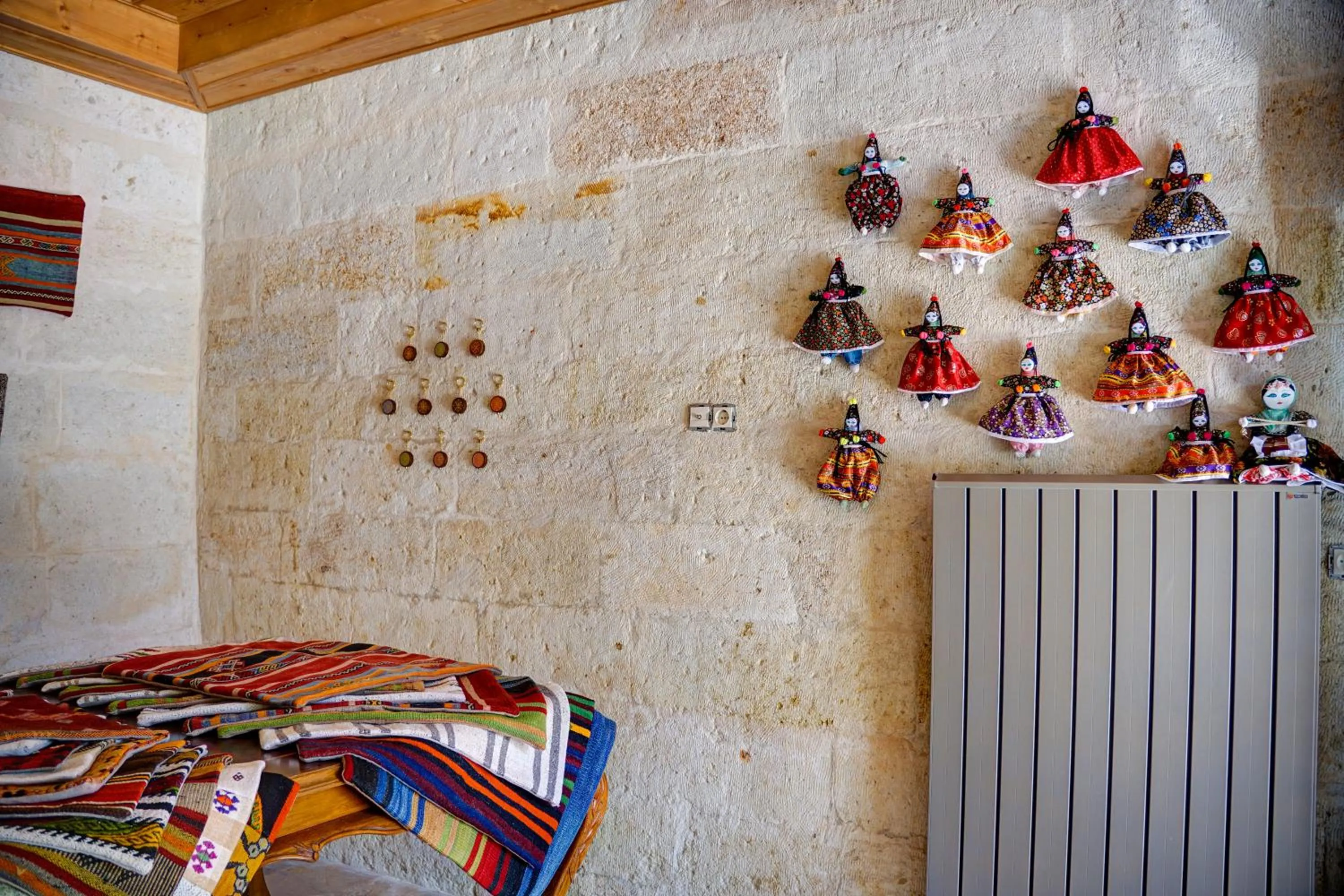 On-site shops in House 1938 Special Cave Hotel