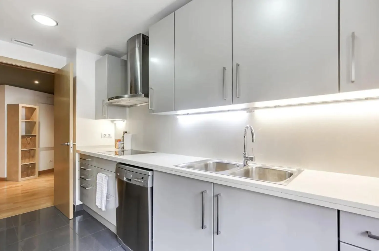 Kitchen or kitchenette in Stay U-nique Apartments Diagonal Mar