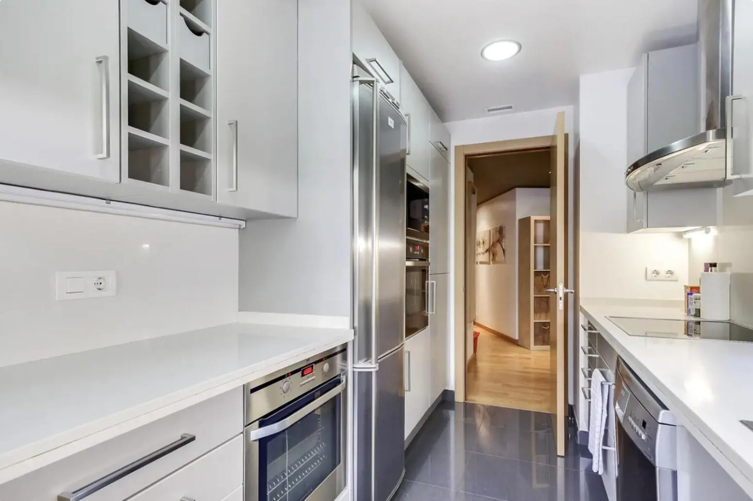 Kitchen or kitchenette in Stay U-nique Apartments Diagonal Mar
