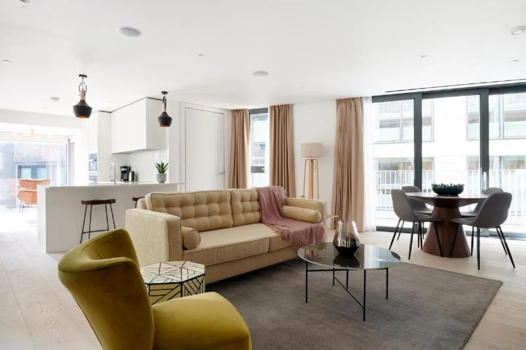 Living room in Southwark Residences by Aeria Apartments