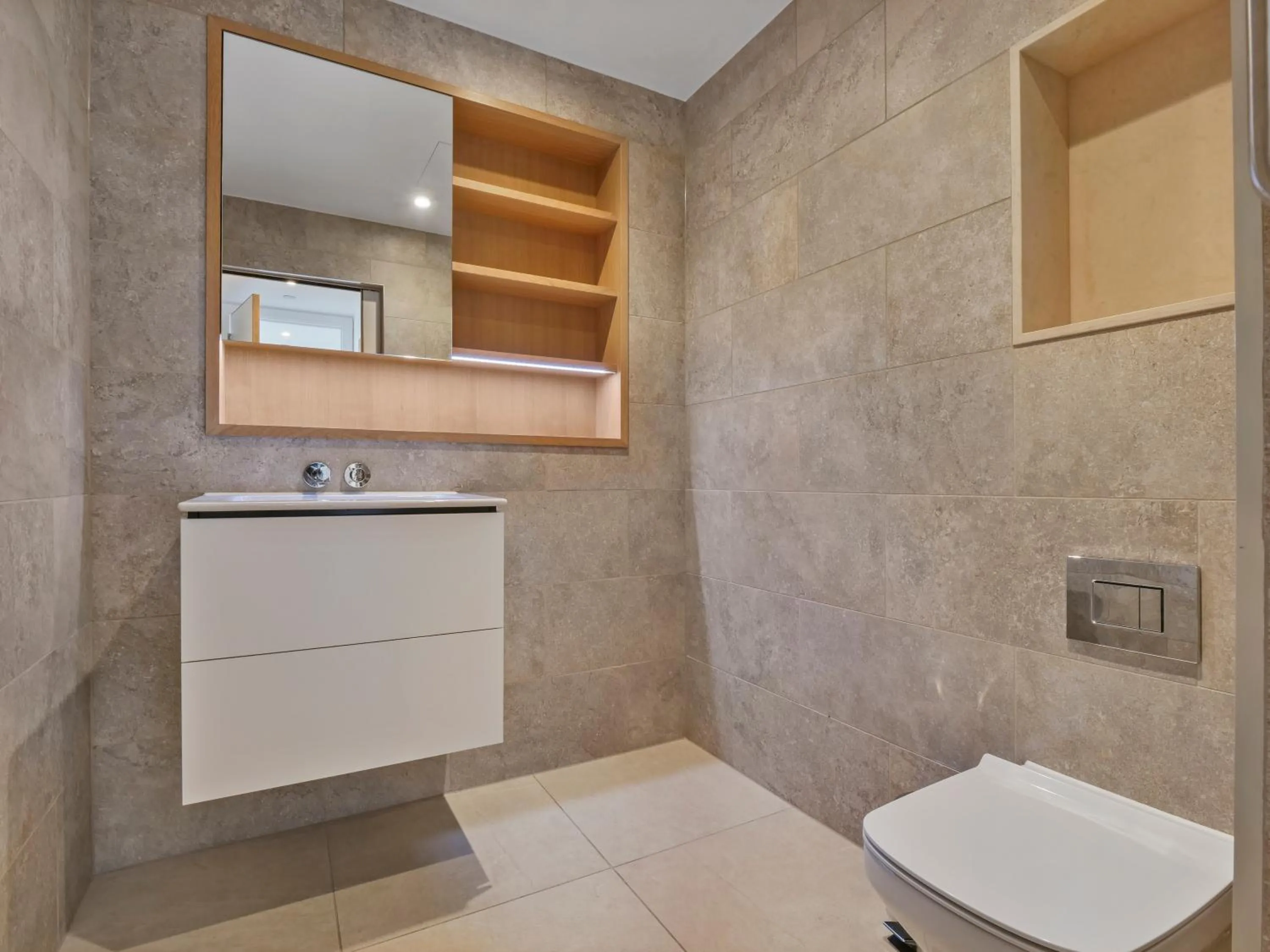 Bathroom in Southwark Residences by Aeria Apartments