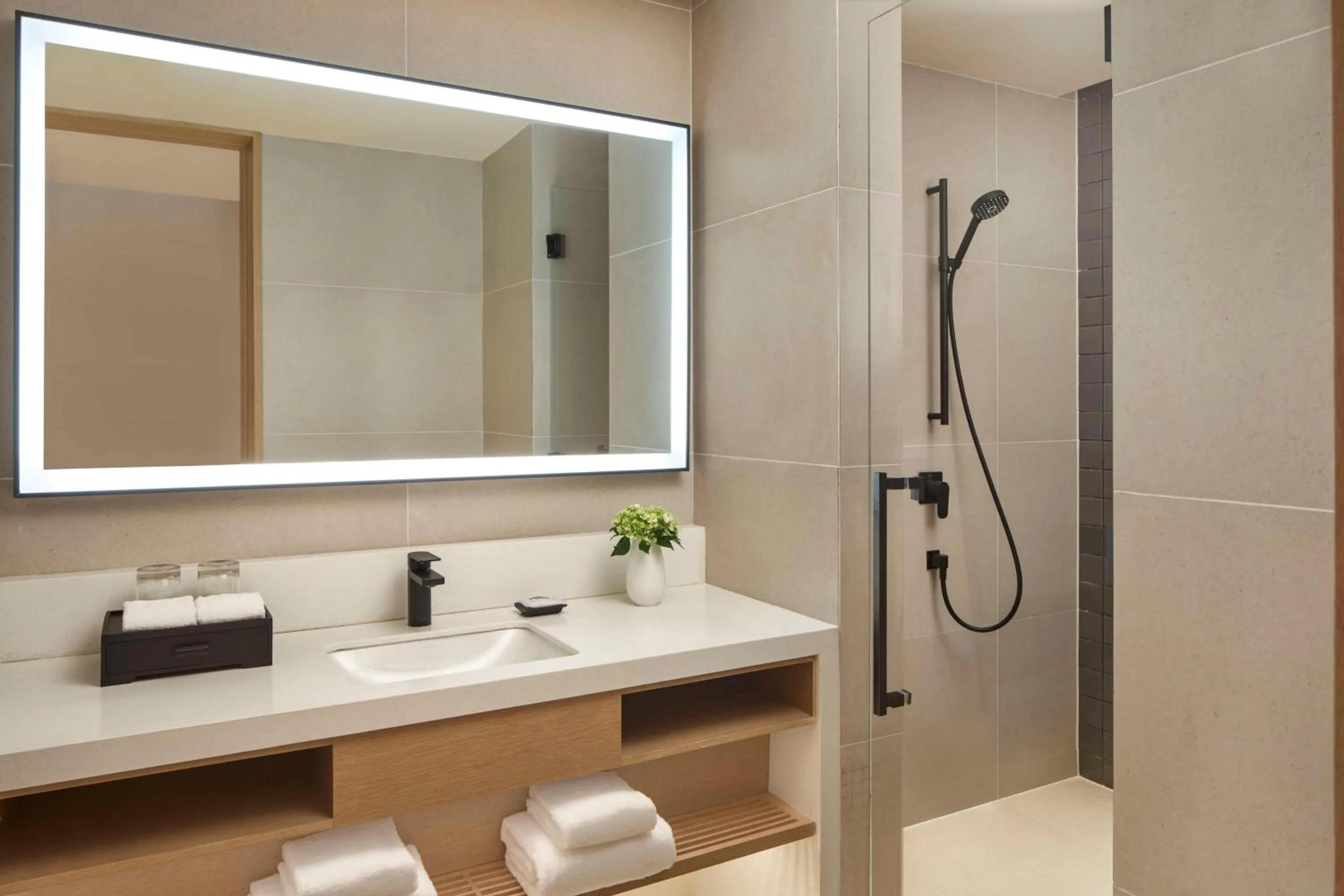 Bathroom in Hyatt Place Jingdezhen Taoxichuan