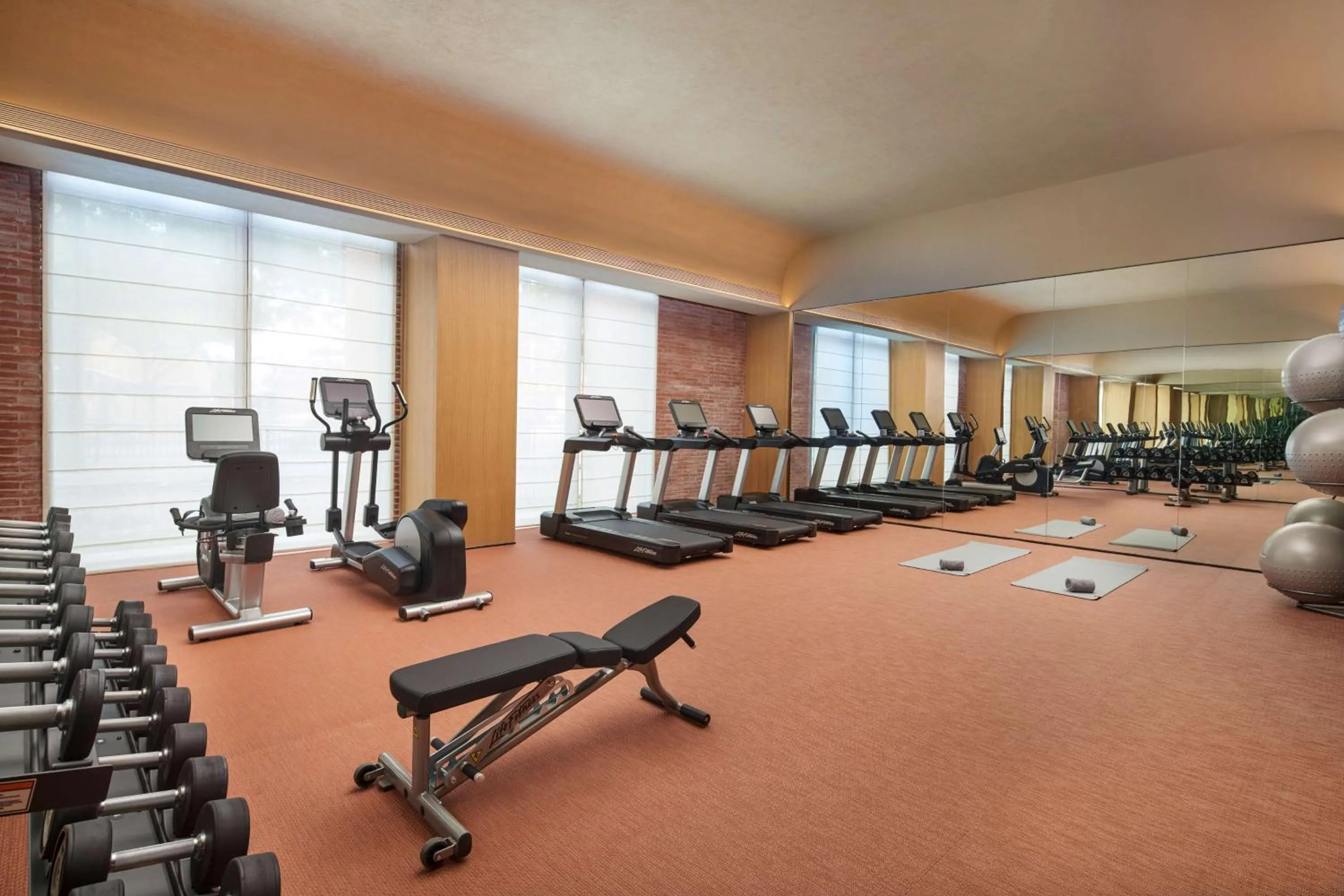 Fitness centre/facilities in Hyatt Place Jingdezhen Taoxichuan