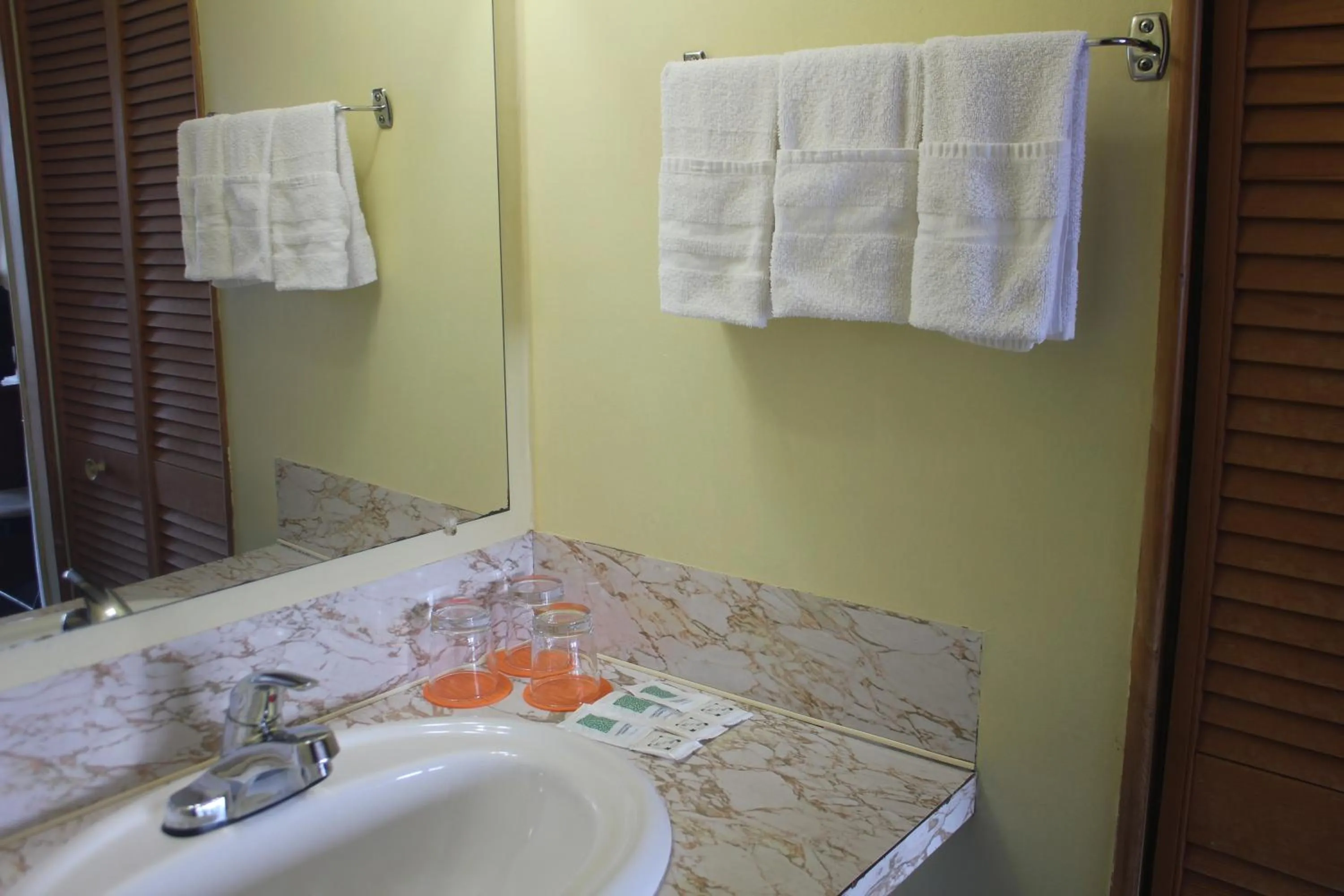 Motel Des Pays D'En Haut