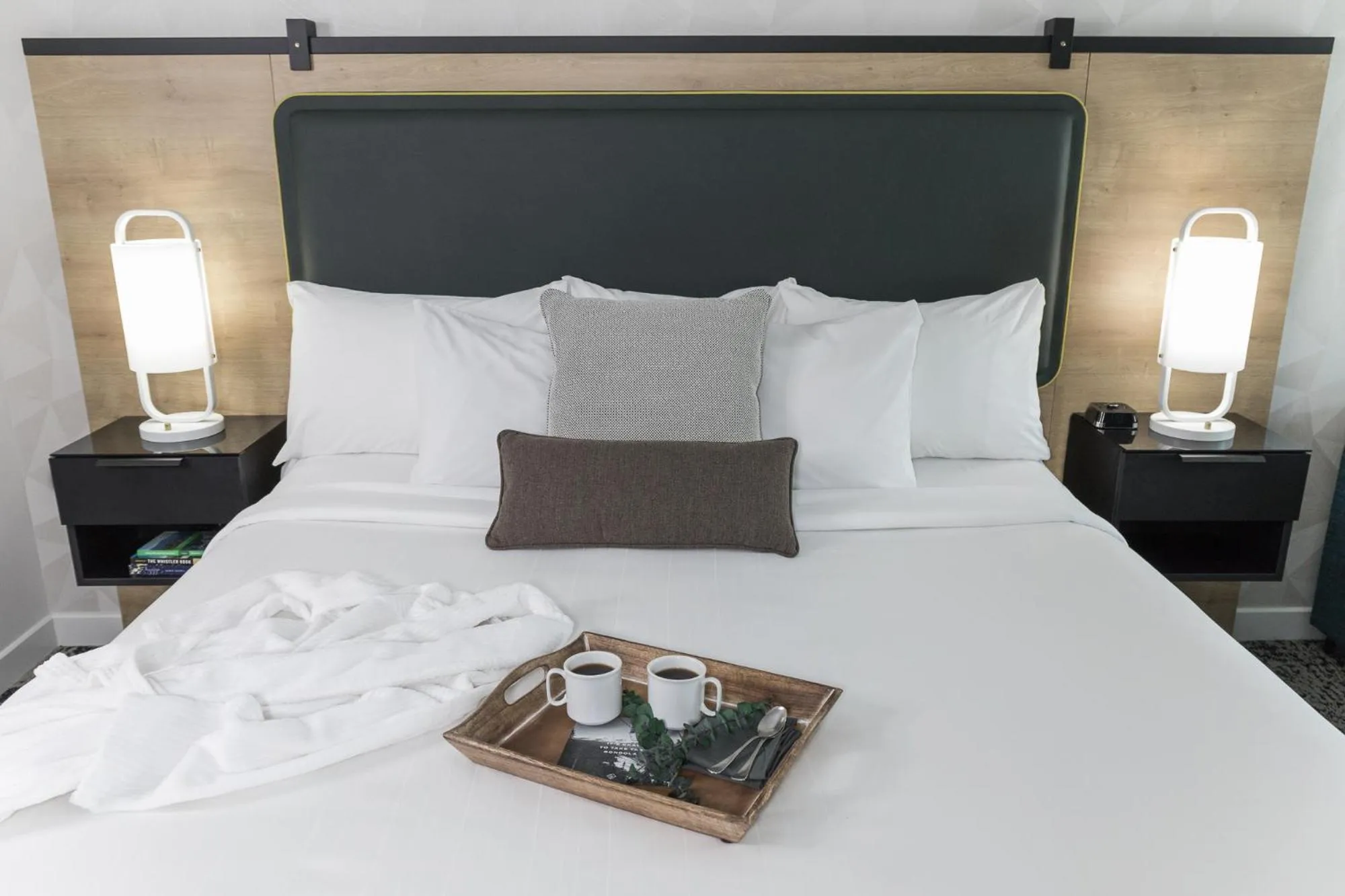 Bed in The Crystal Lodge