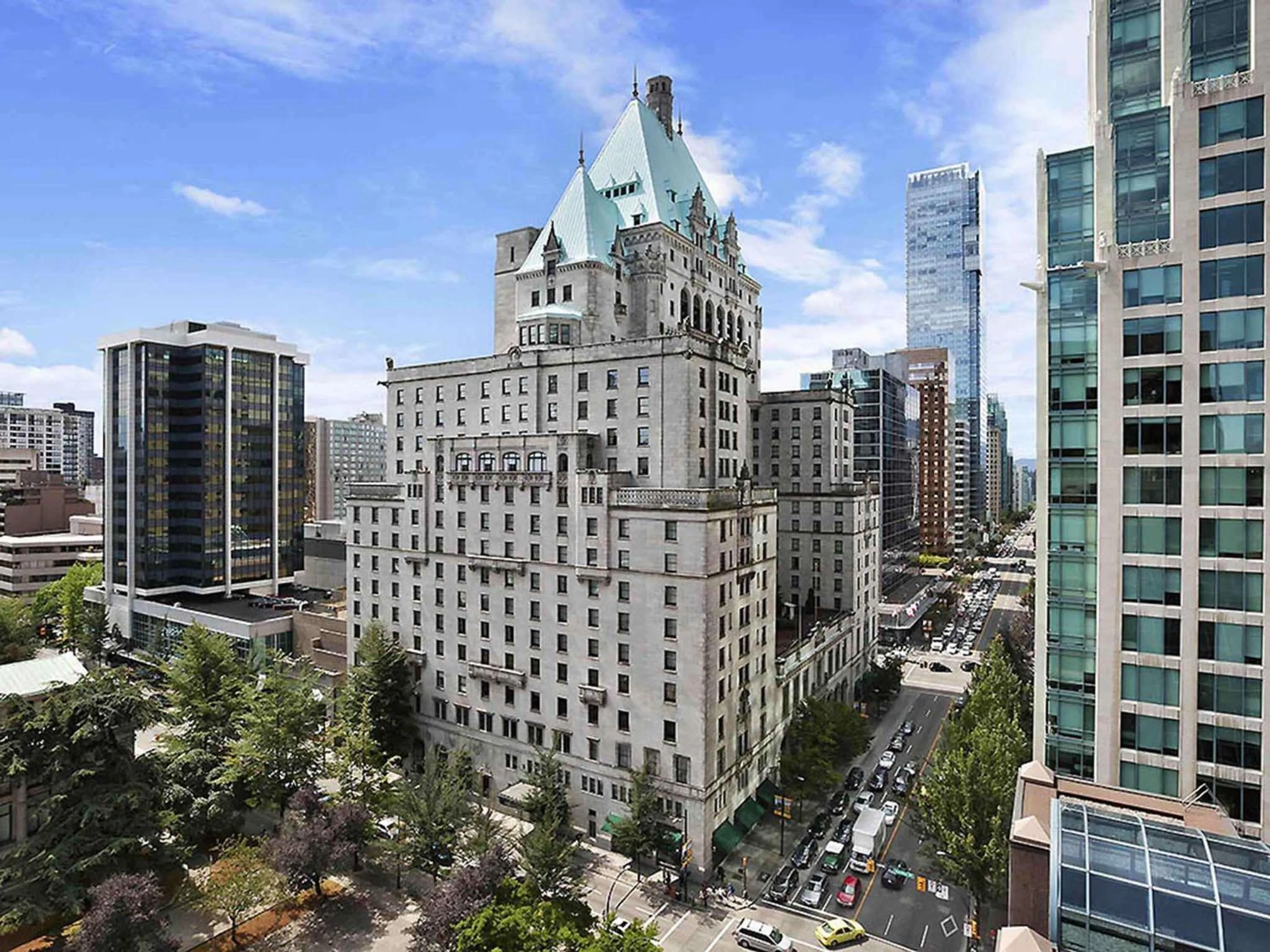 Property building in Fairmont Hotel Vancouver