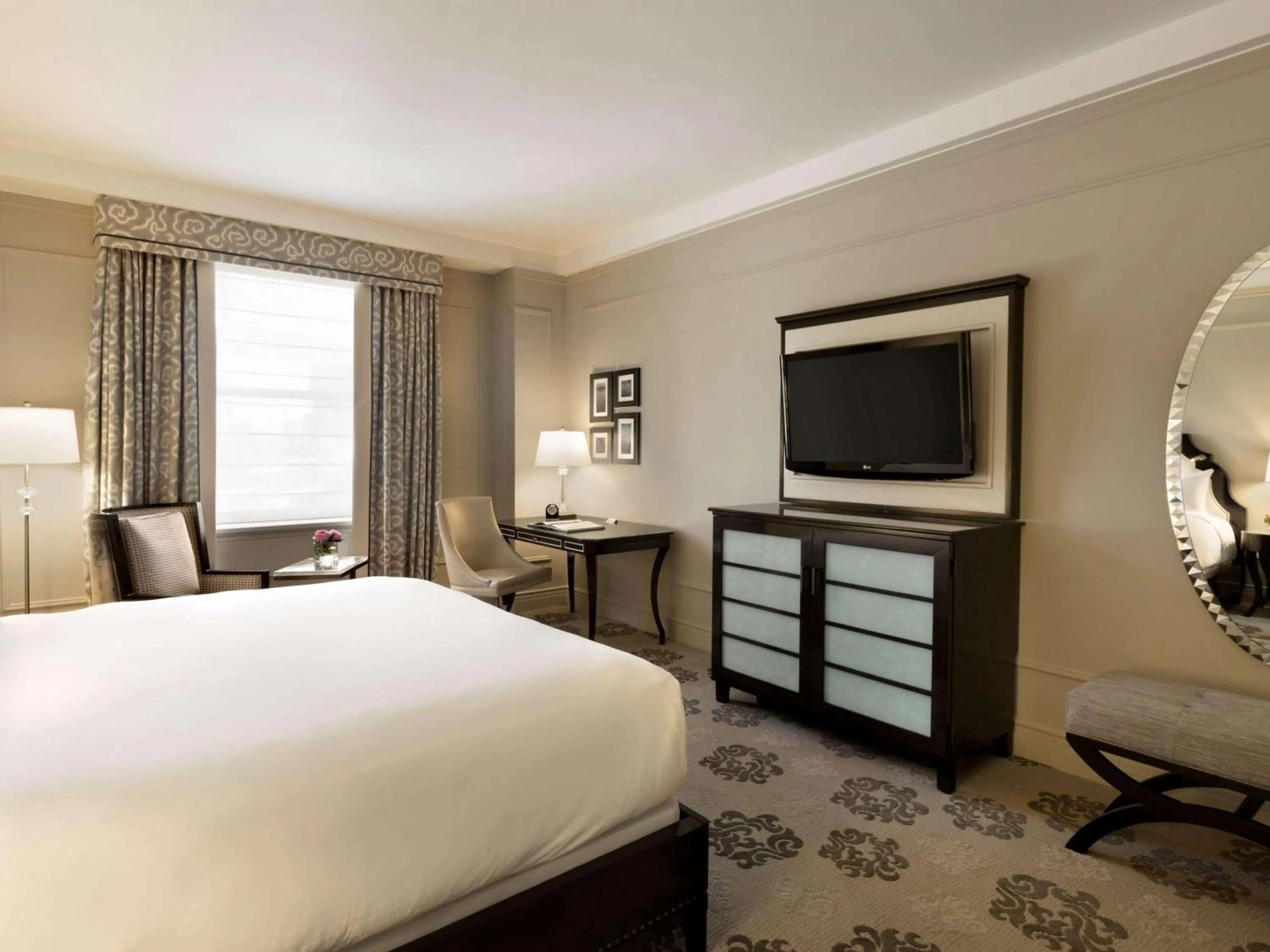 Fairmont Room with King Bed in Fairmont Hotel Vancouver