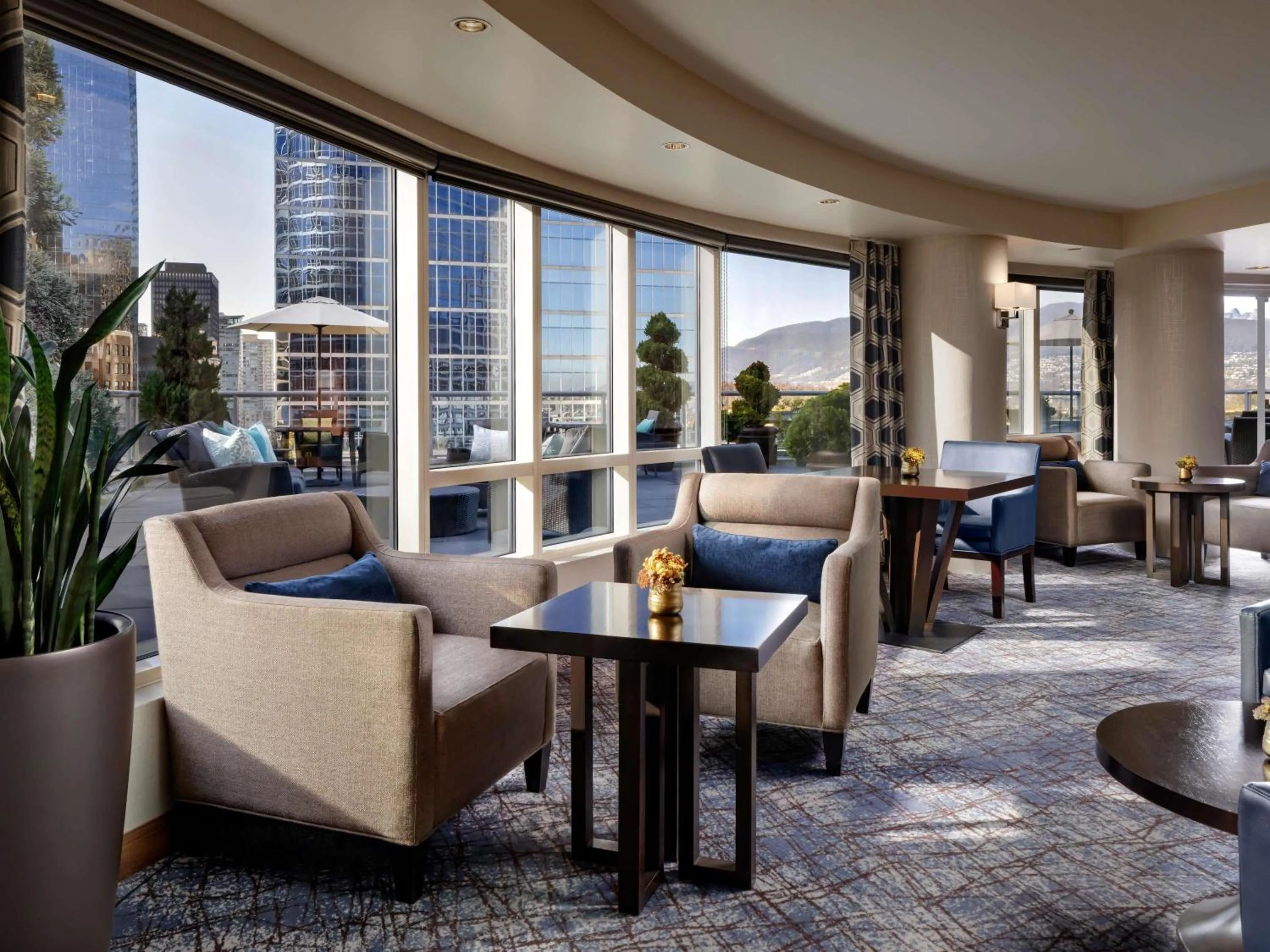 Bedroom in Fairmont Waterfront