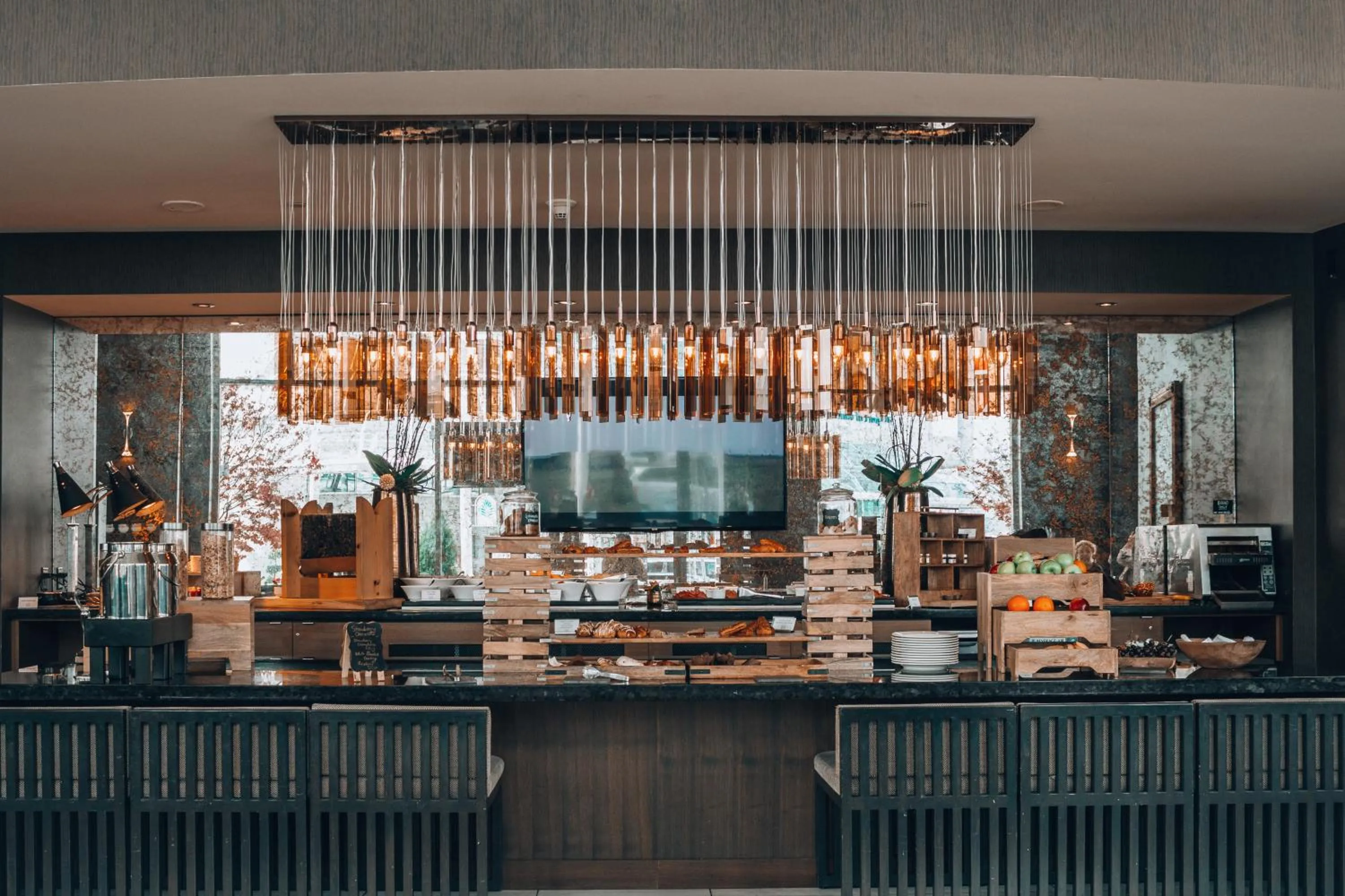 Buffet breakfast in Fairmont Waterfront