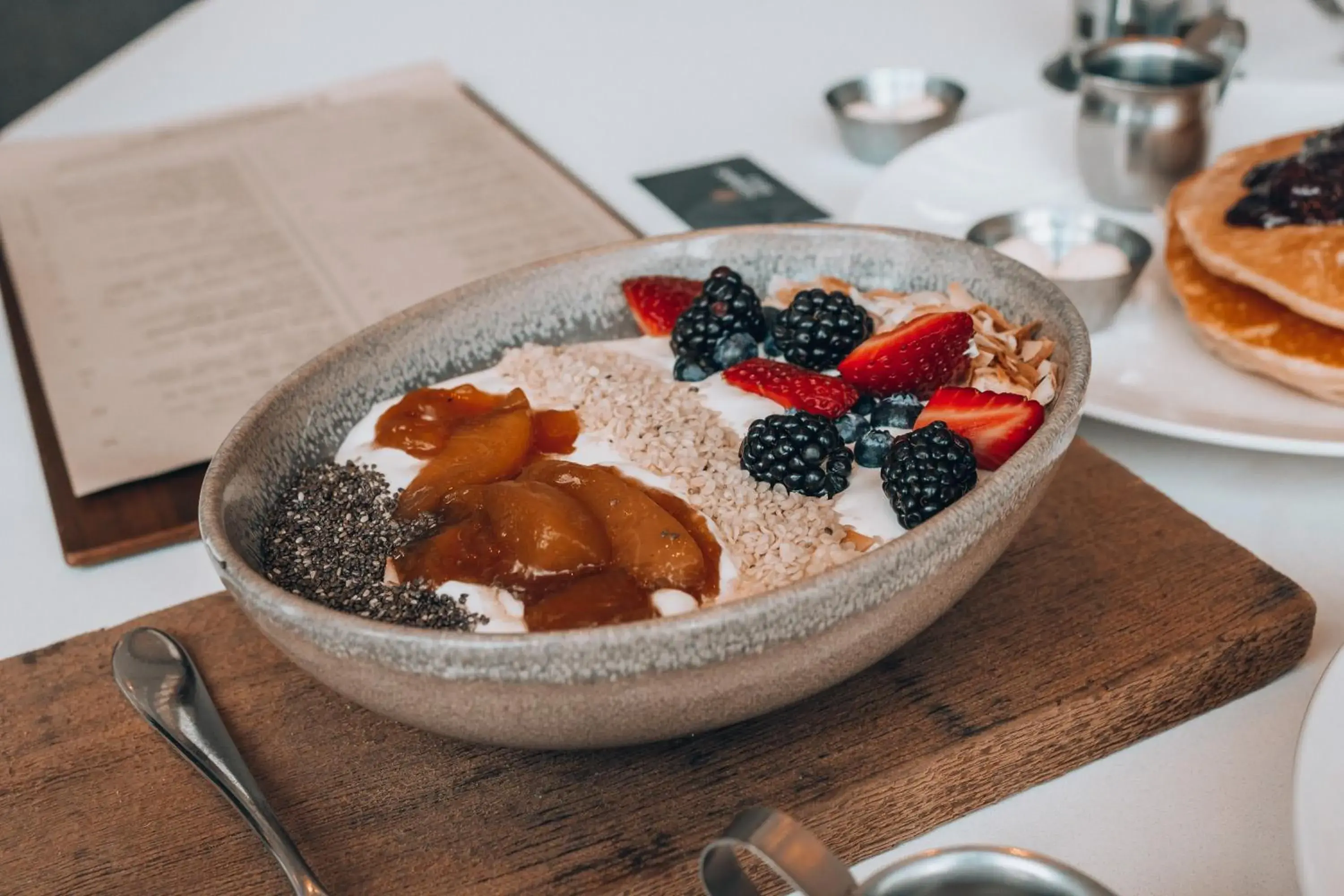 Breakfast in Fairmont Waterfront Breakfast in Fairmont Waterfront