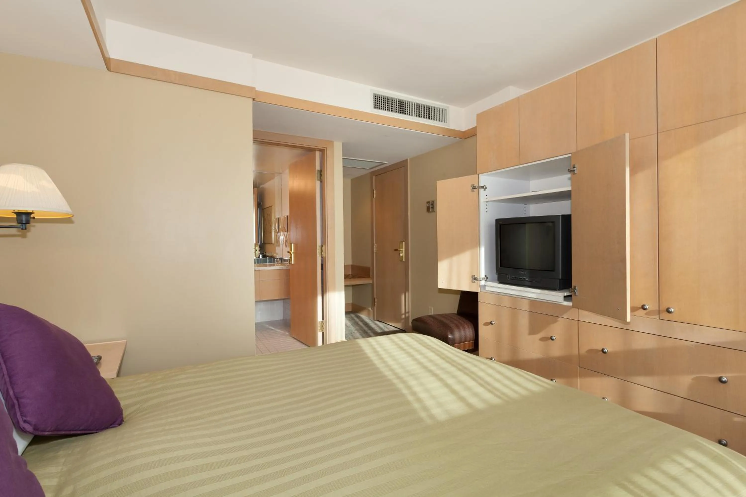 Bedroom, Bed in Le Chamois by Whistler Premier