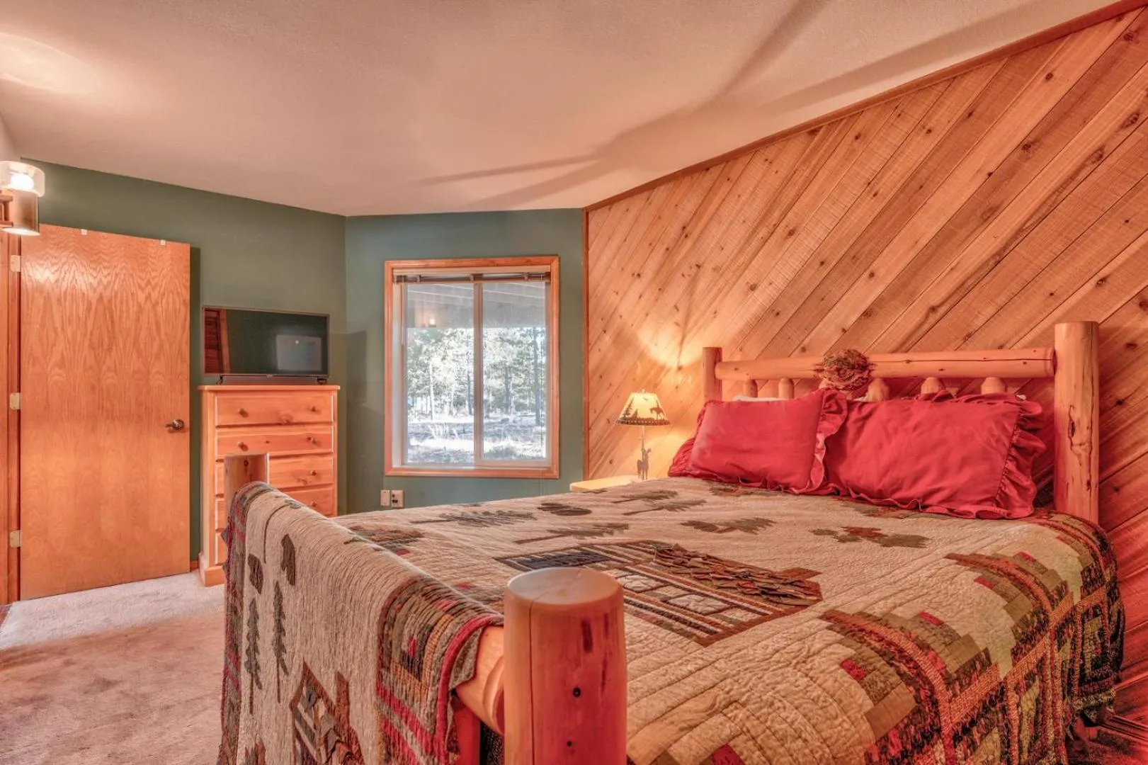 Bed in Paper Birch - Unit 10