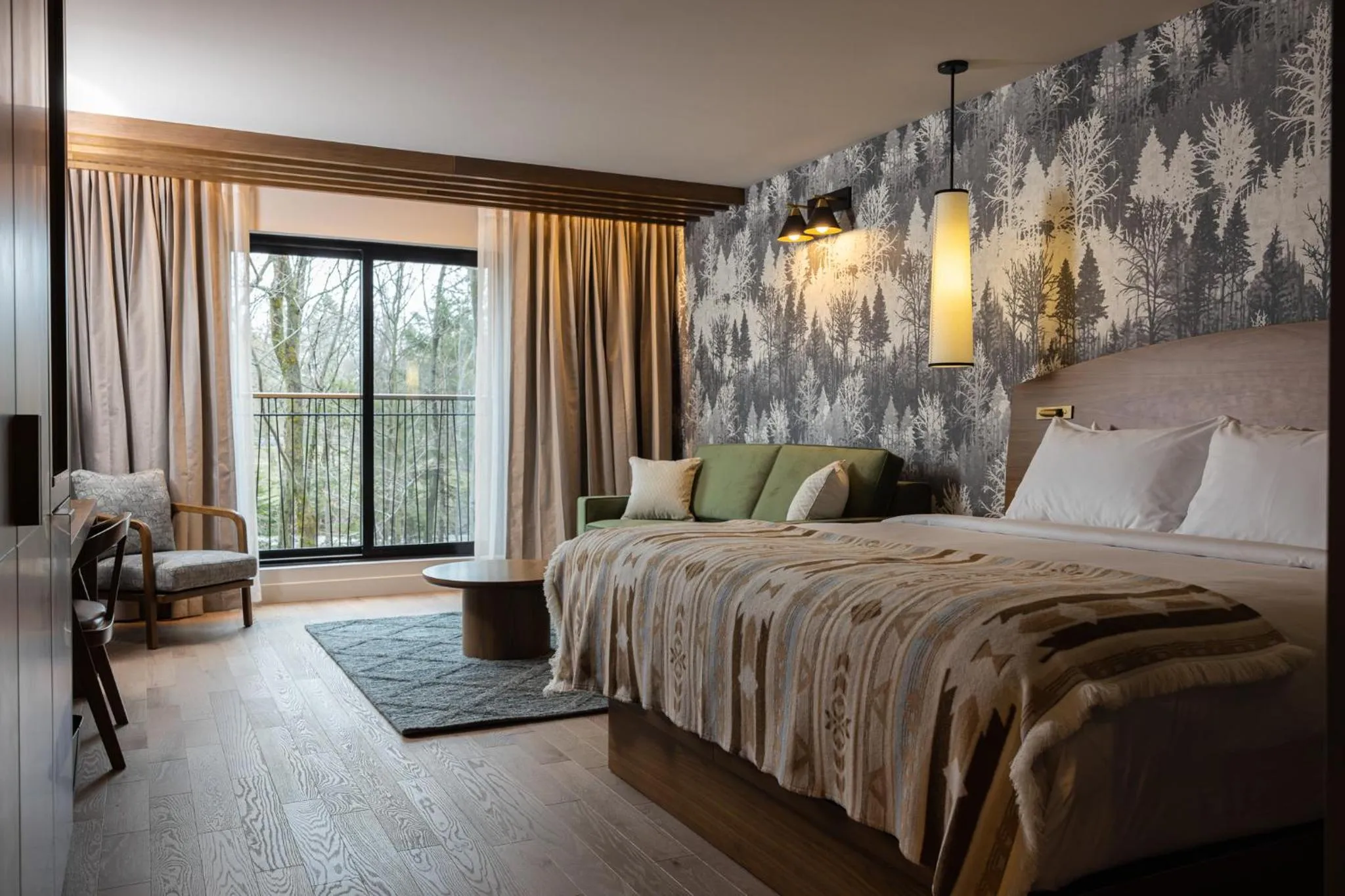 Bedroom, Bed in Hôtel-Musée Premières Nations