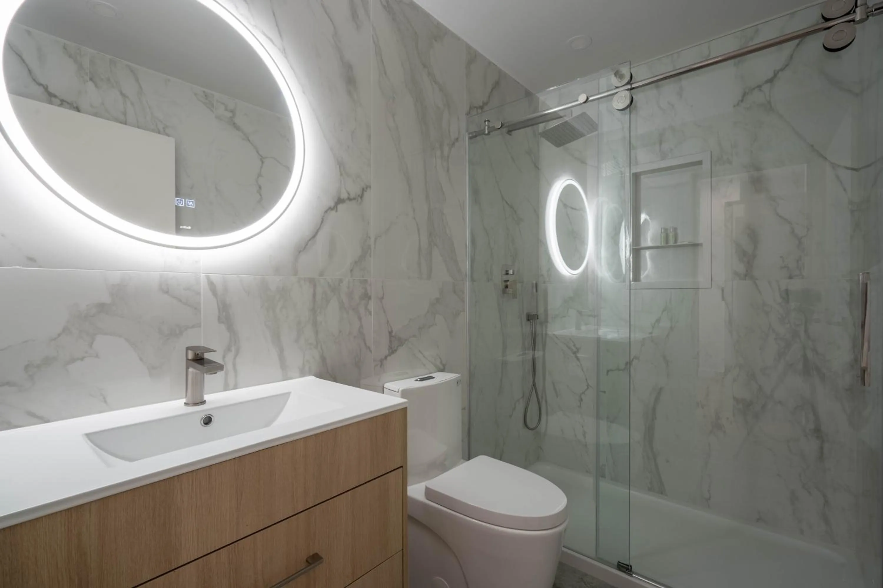 Shower in Travelodge by Wyndham Montreal Centre