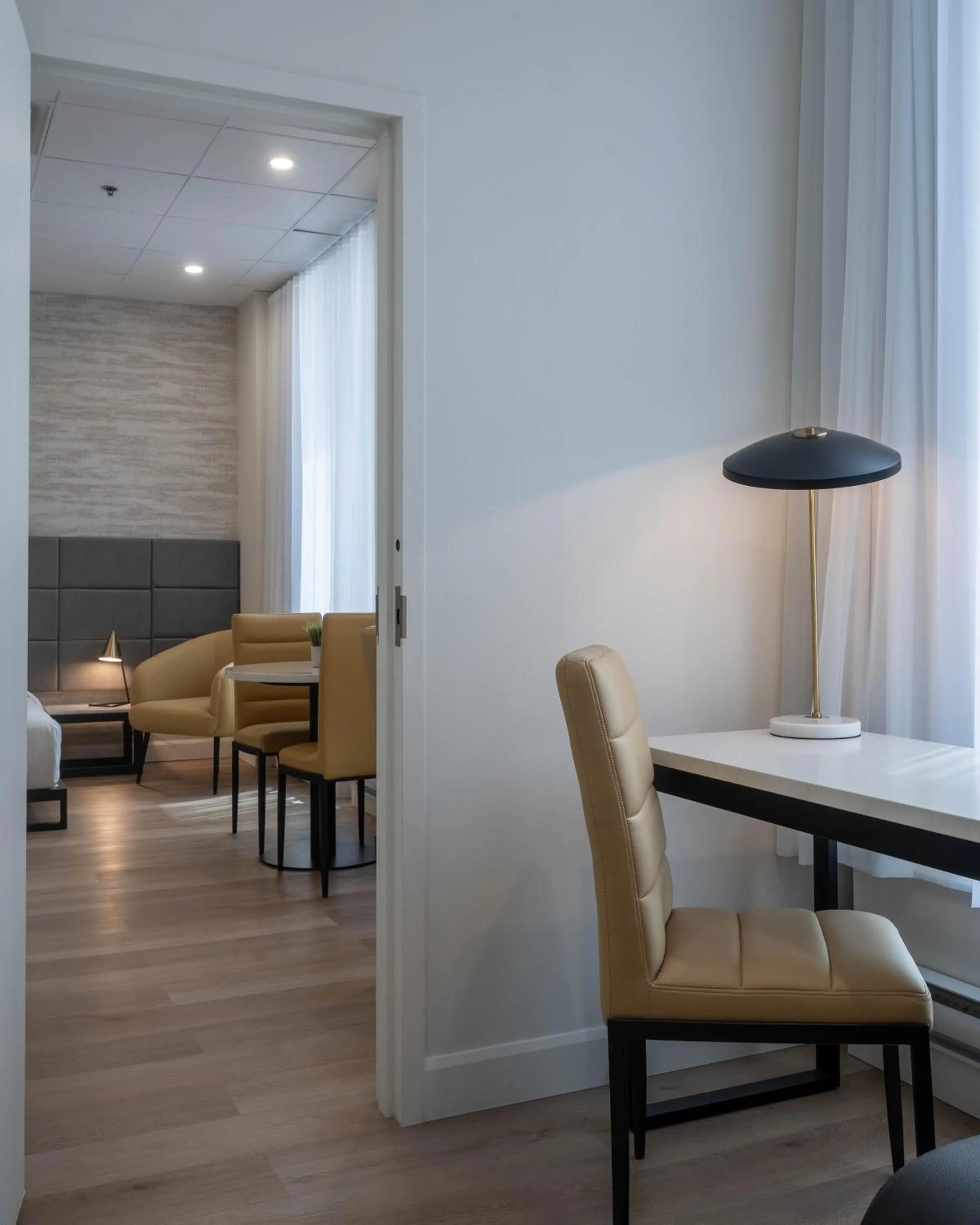 Bedroom in Travelodge by Wyndham Montreal Centre