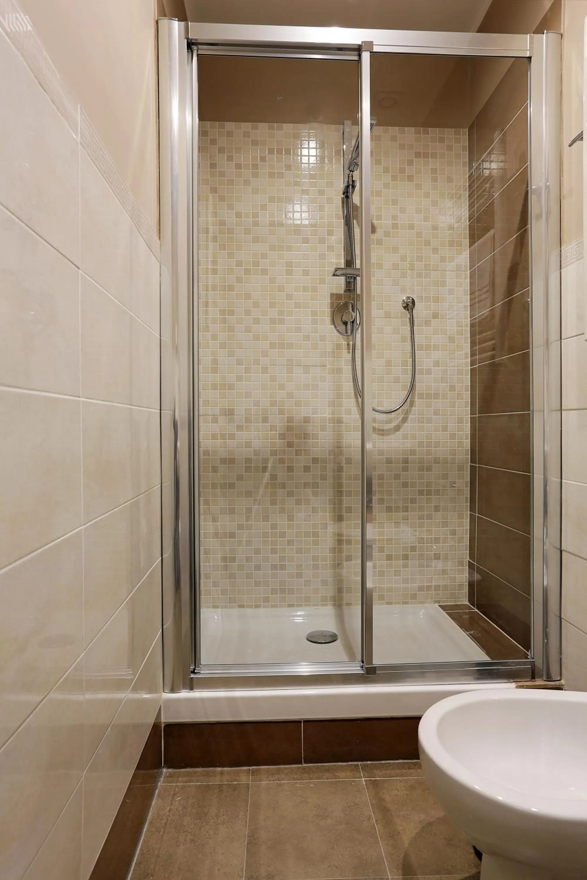 Bathroom in DG Prestige Room