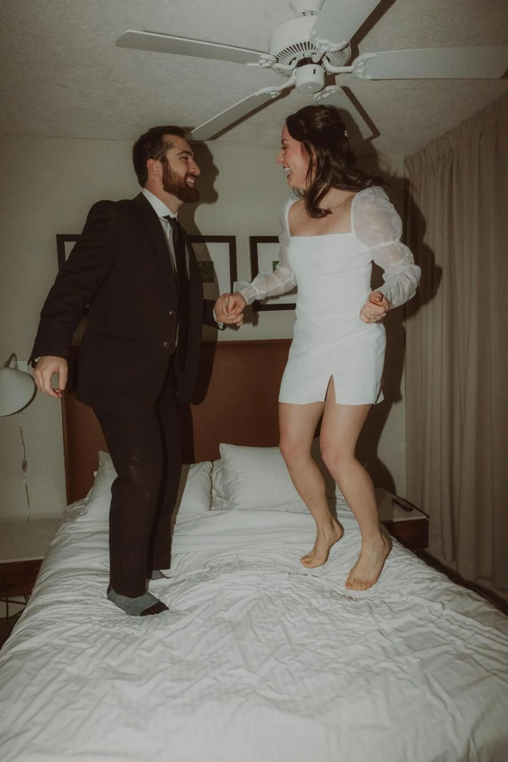 Bedroom, Bed in Oswego Hotel