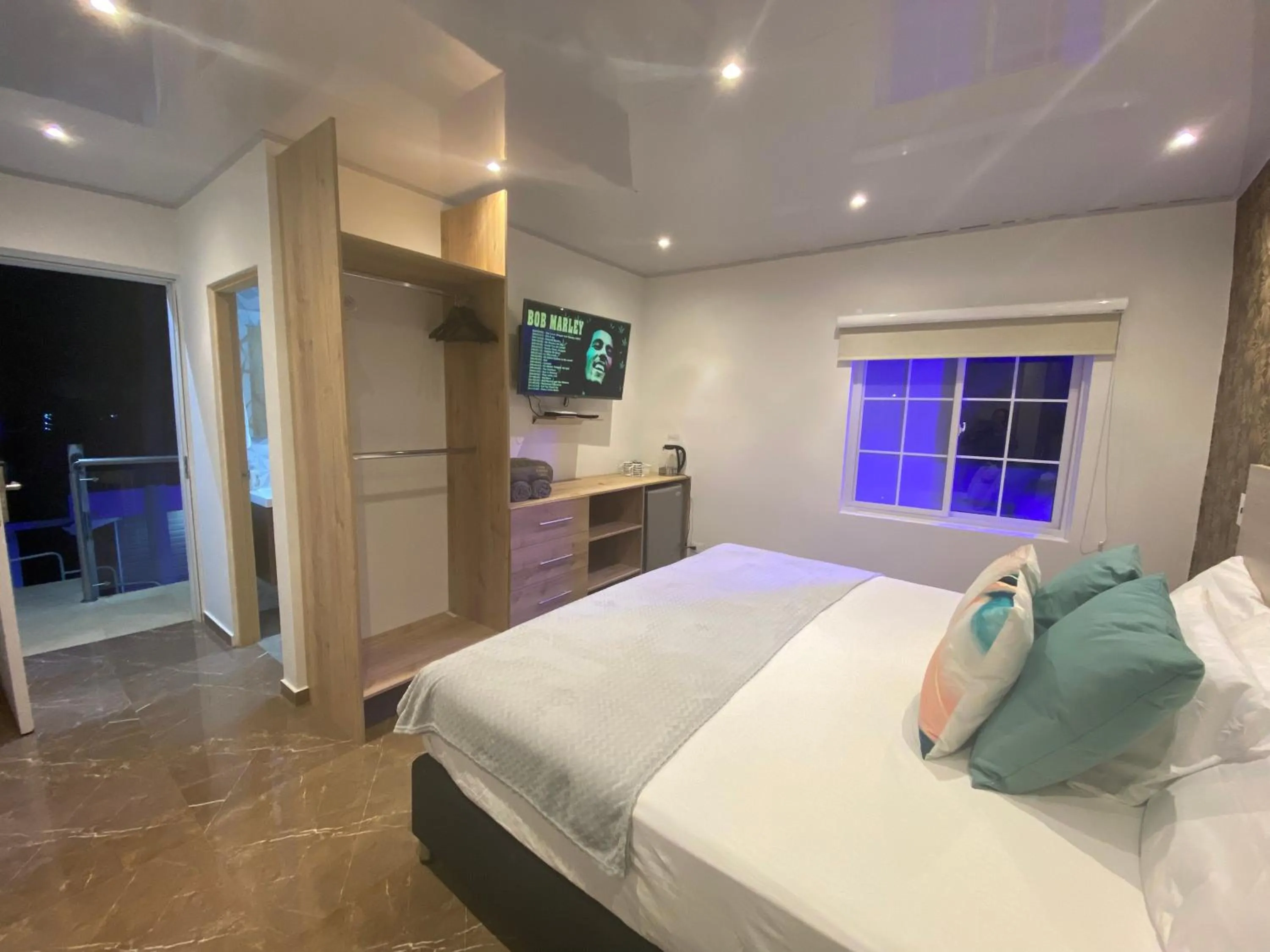 Photo of the whole room, Bed in Casa hotel boutique habibi - San Andres Islas