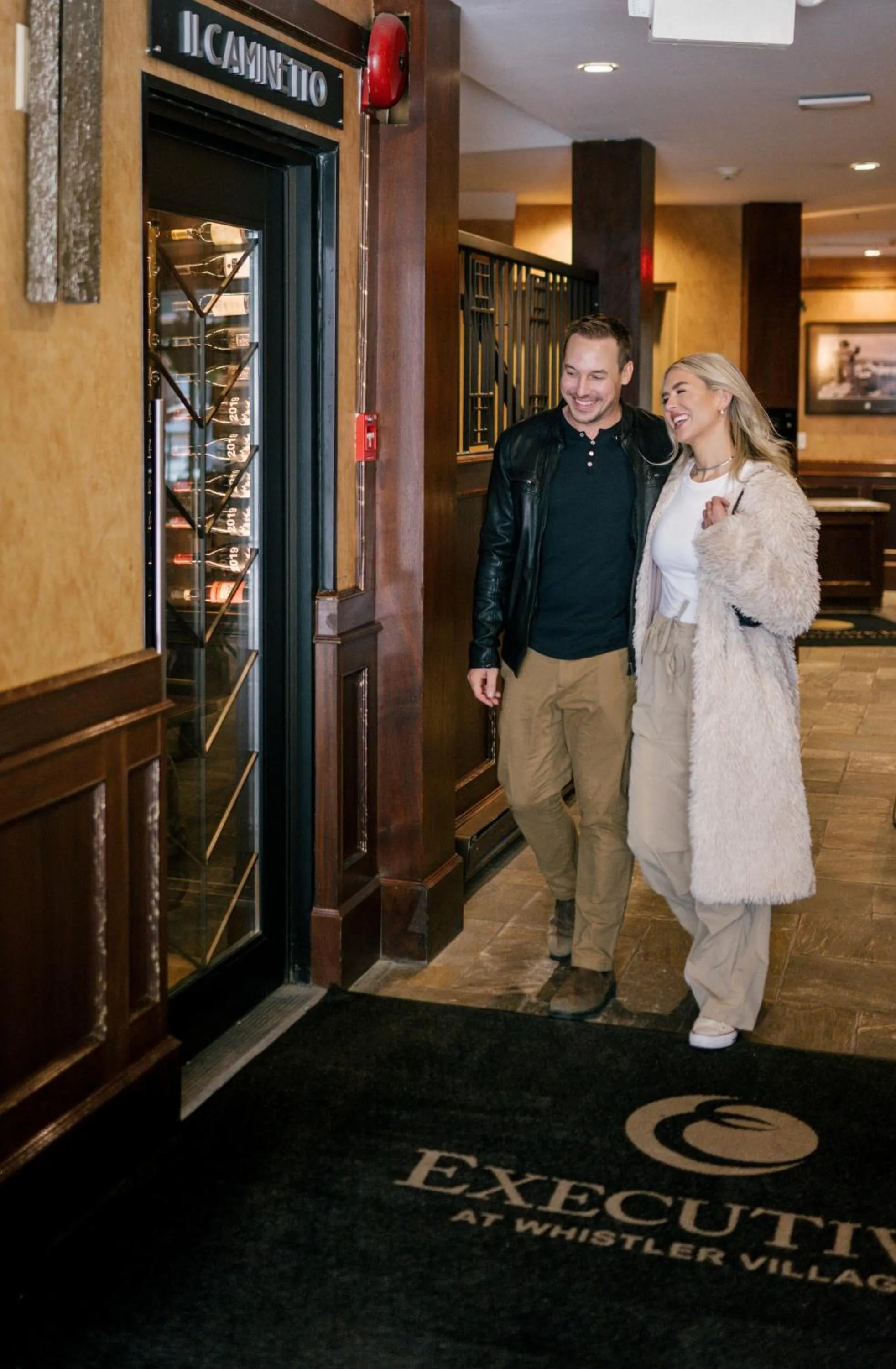 Lobby or reception in Executive Inn Whistler