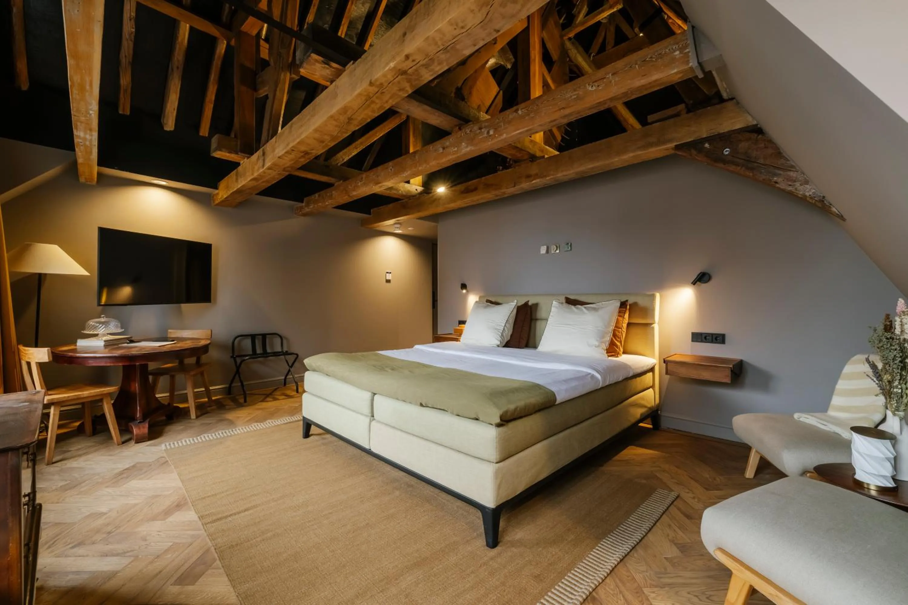 Bed in MAF Haarlem Boutique Hotel