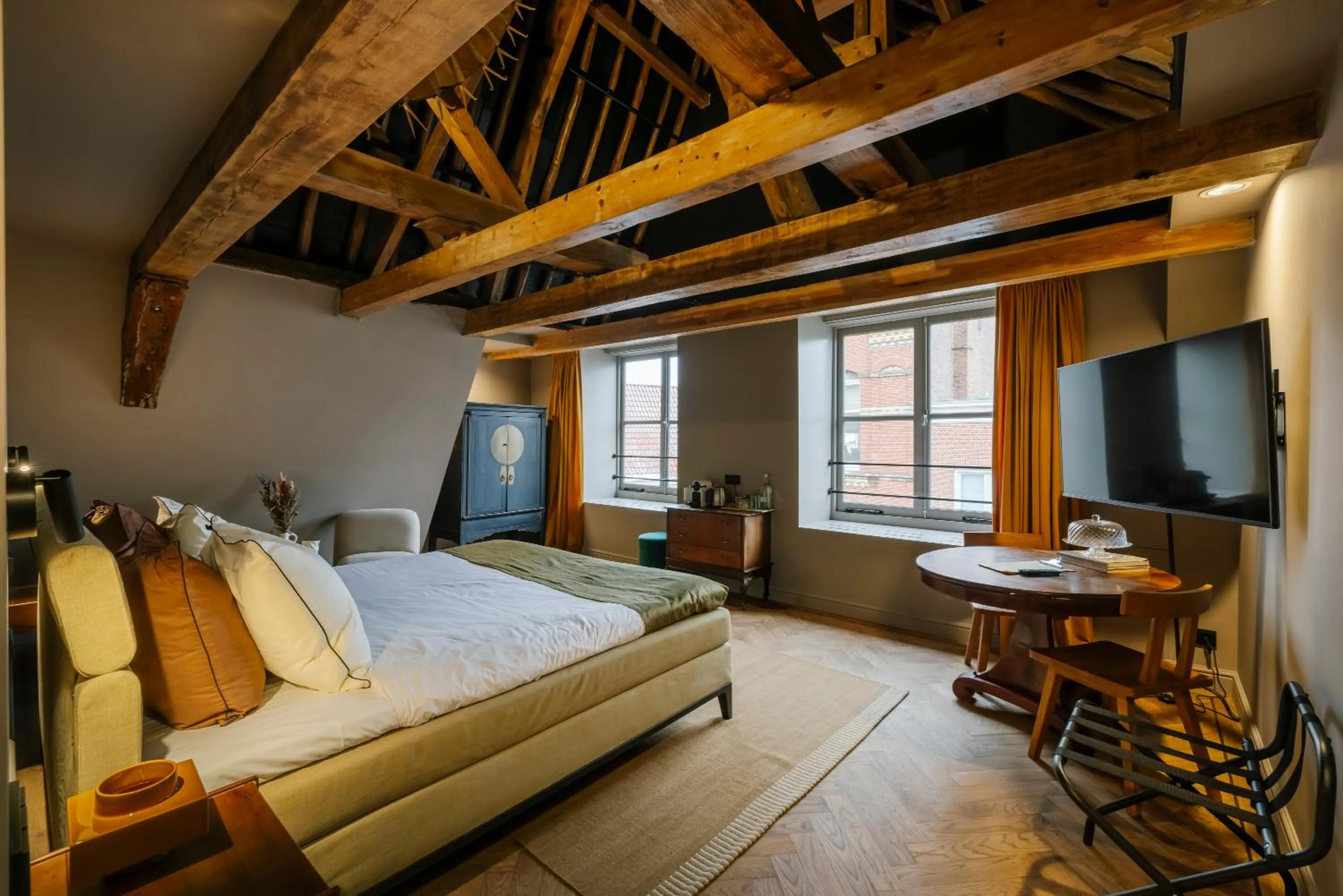 Bed in MAF Haarlem Boutique Hotel