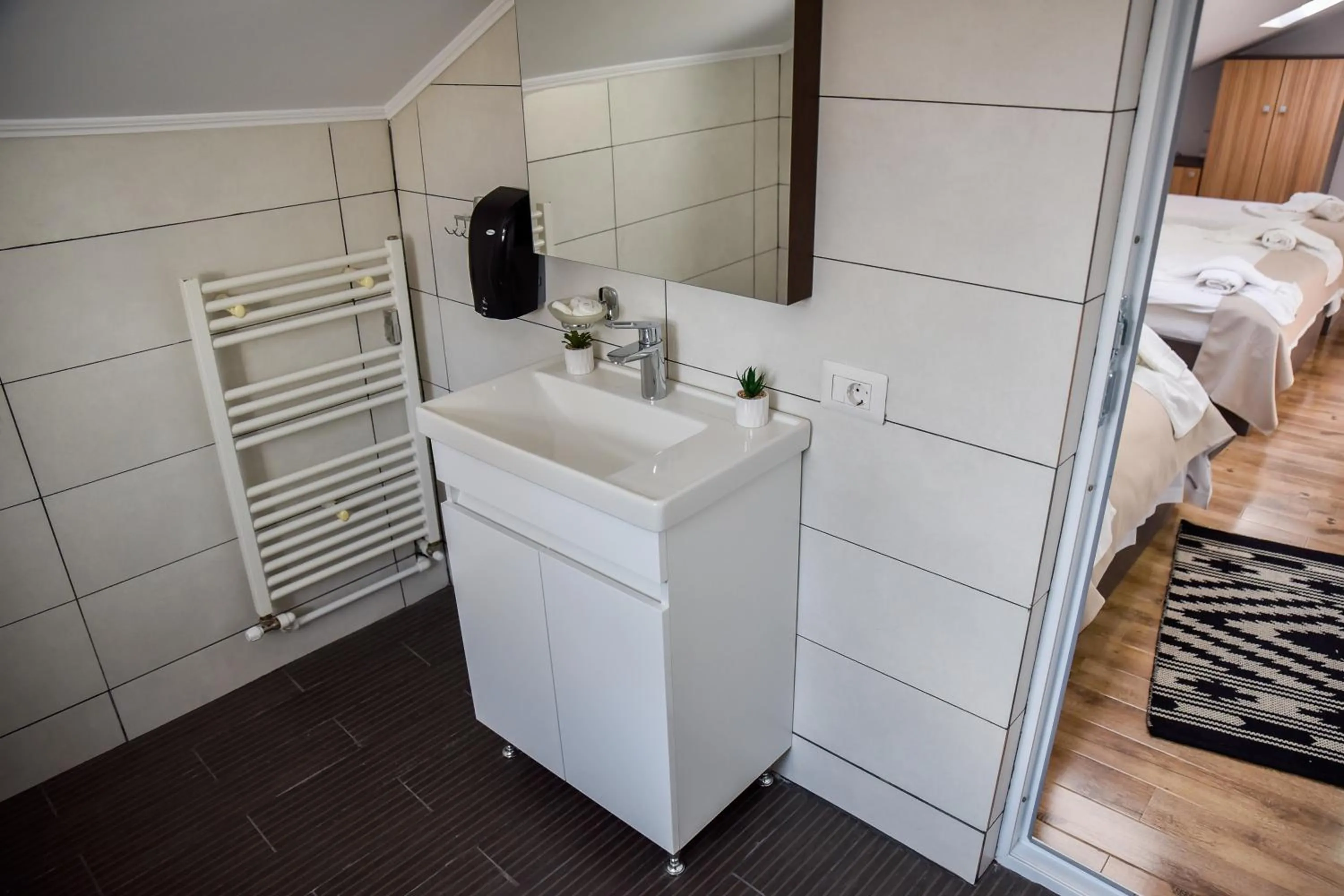 Bathroom, Bed in Casa YDA