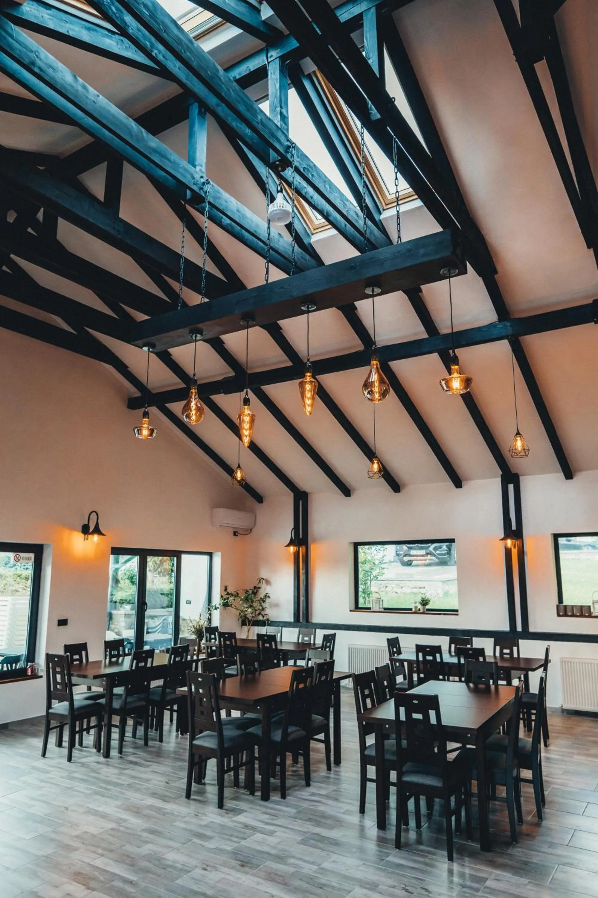 Restaurant/places to eat in Casa YDA