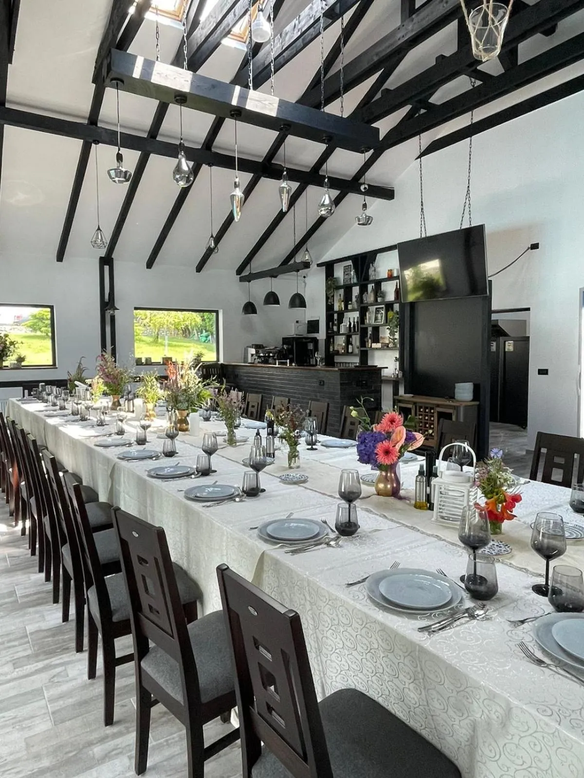 Restaurant/places to eat in Casa YDA