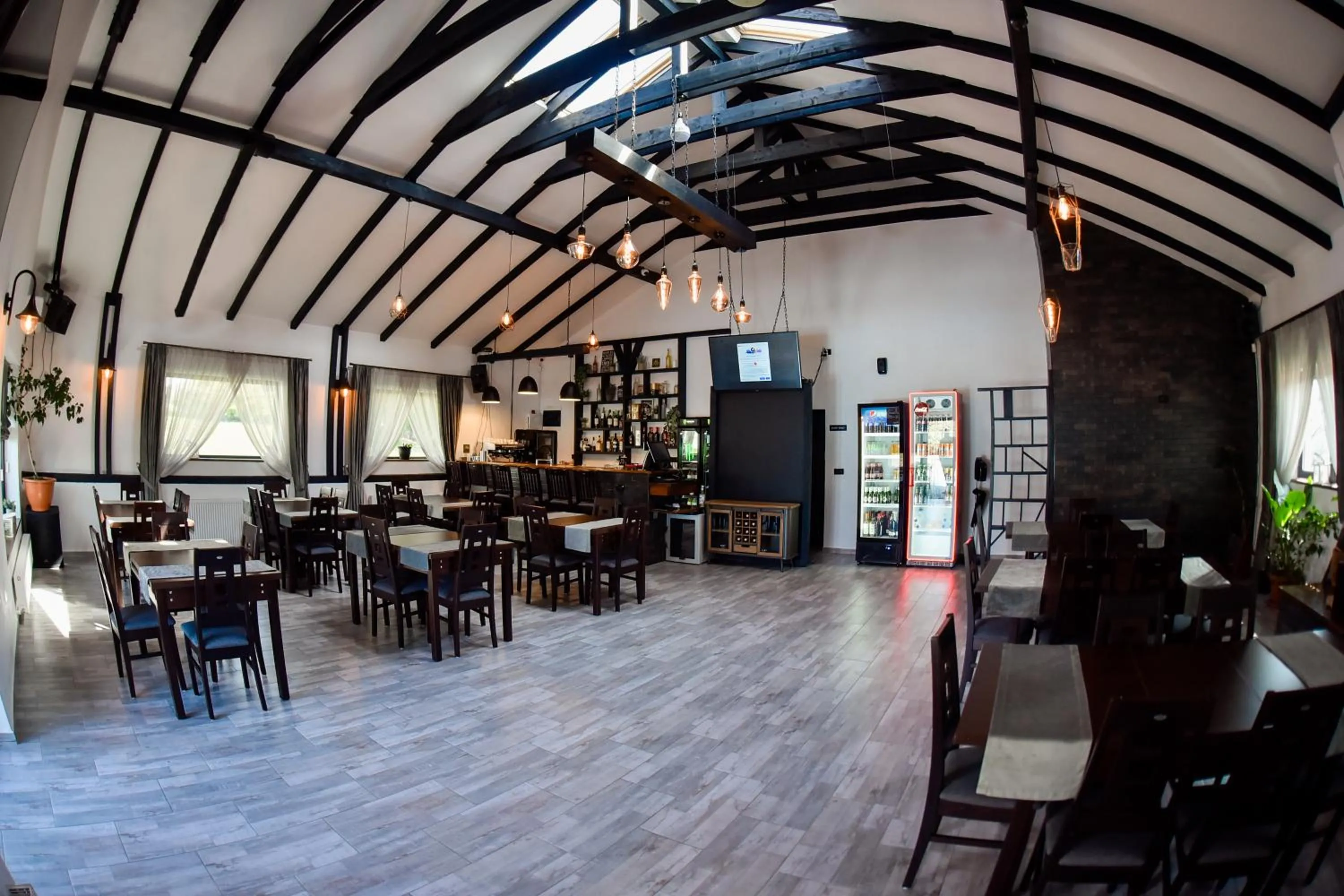 Restaurant/places to eat in Casa YDA