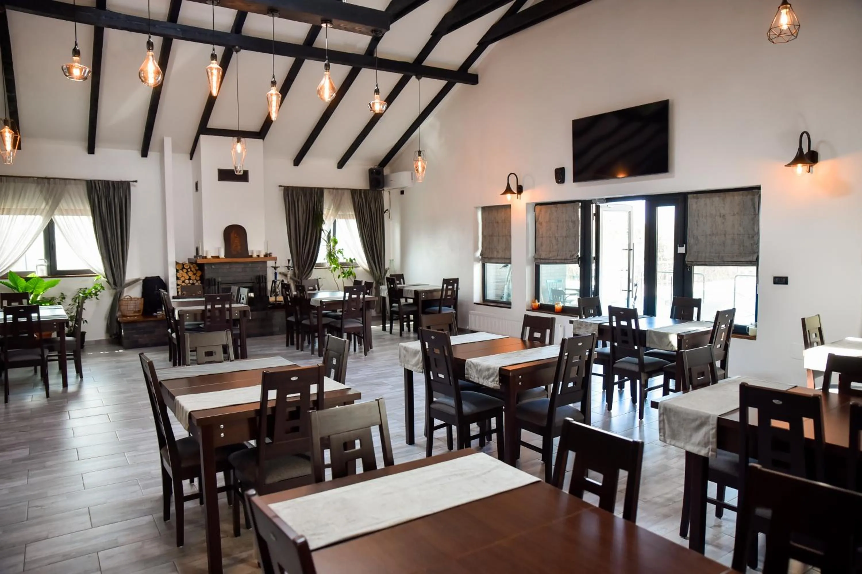 Restaurant/places to eat in Casa YDA