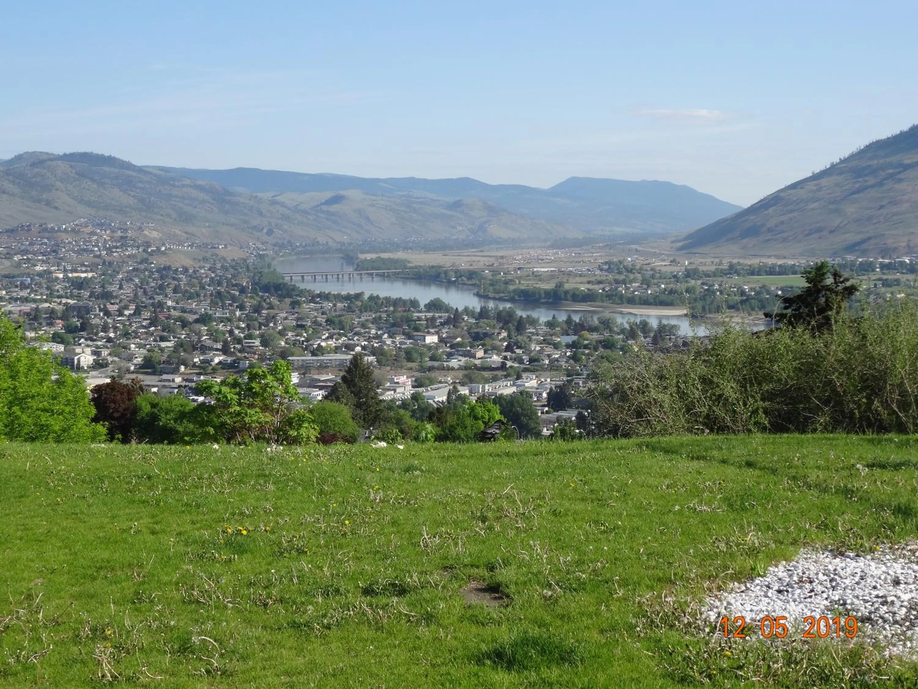 Neighbourhood in Hospitality Inn