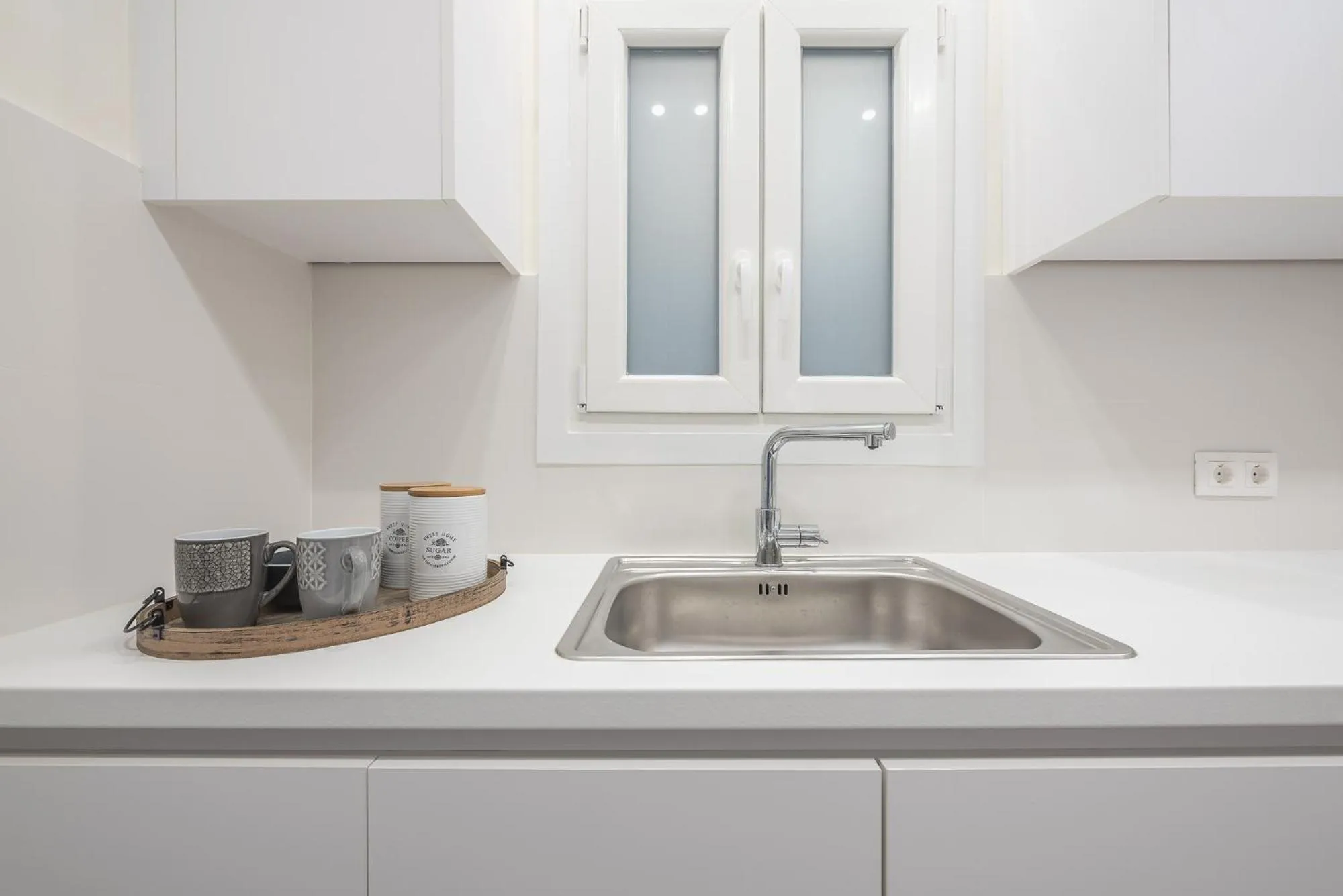 Kitchen or kitchenette in Elegant Suite by CloudKeys