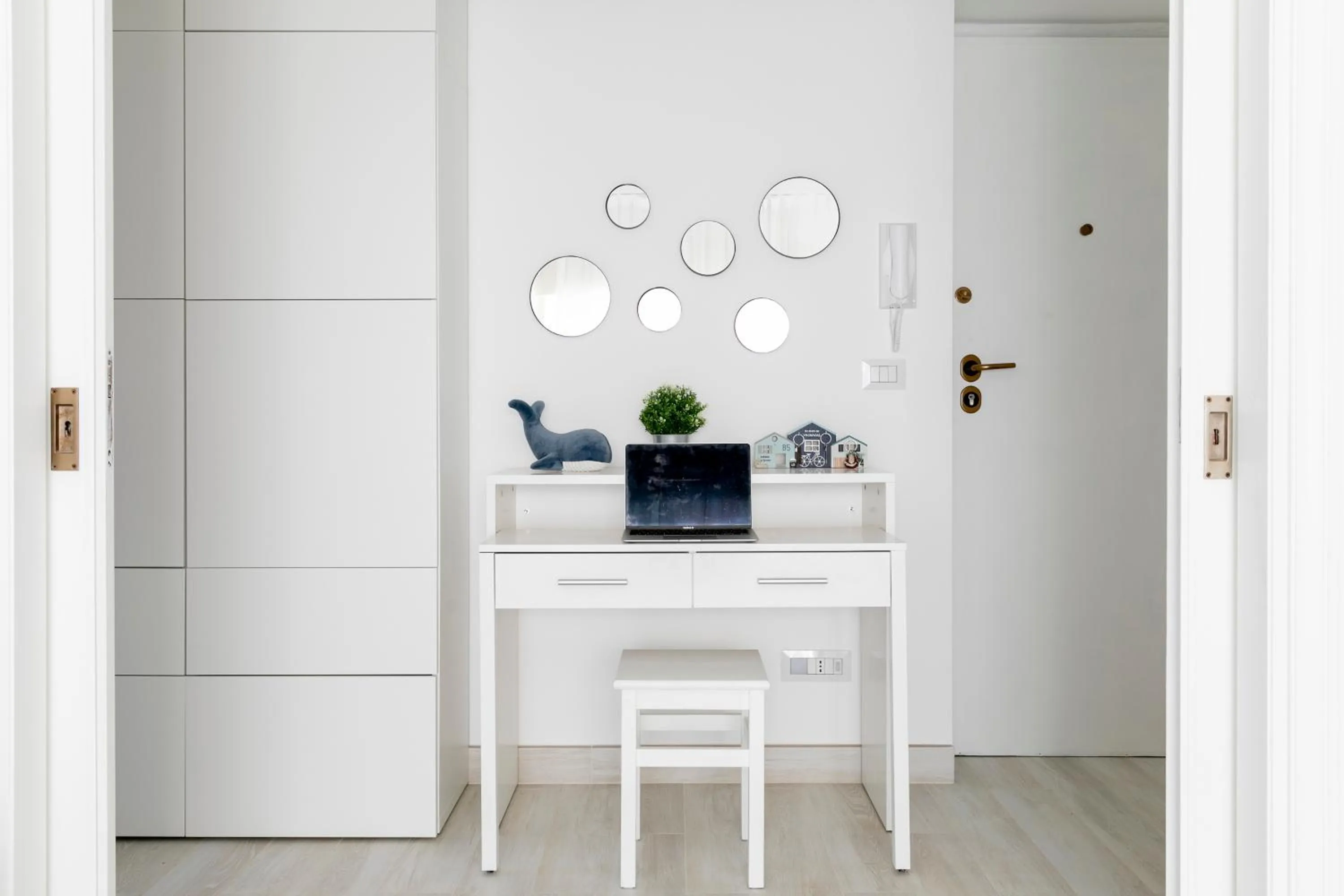 Seating area in Nuovo Appartamento sulla spiaggia con larga terrazza di 70 mq e posto auto privato