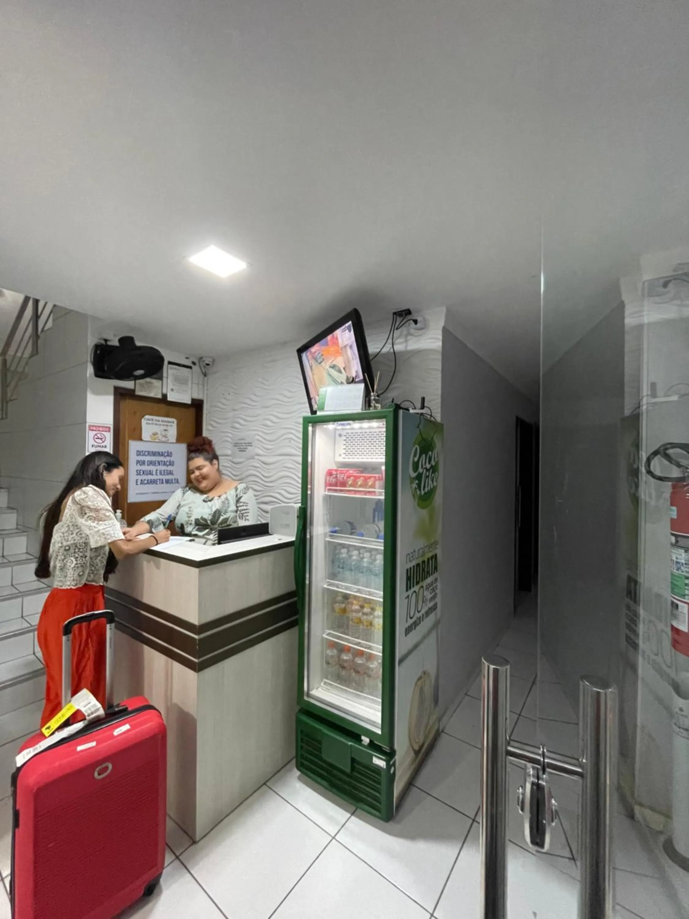 Lobby or reception in Hotel Pousada Acauã Acesso através de escadas