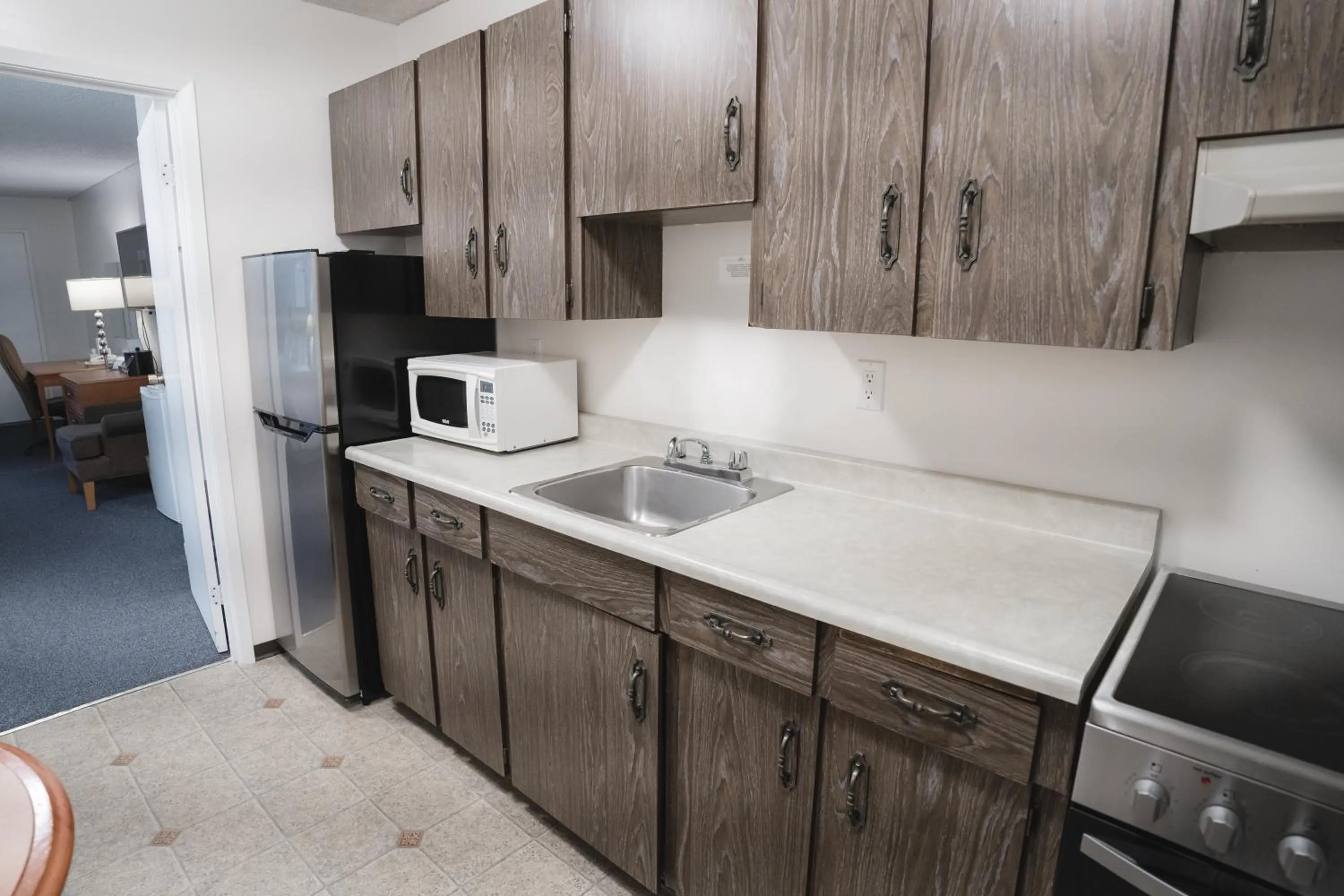 Kitchen or kitchenette in Robin Hood Inn and Suites