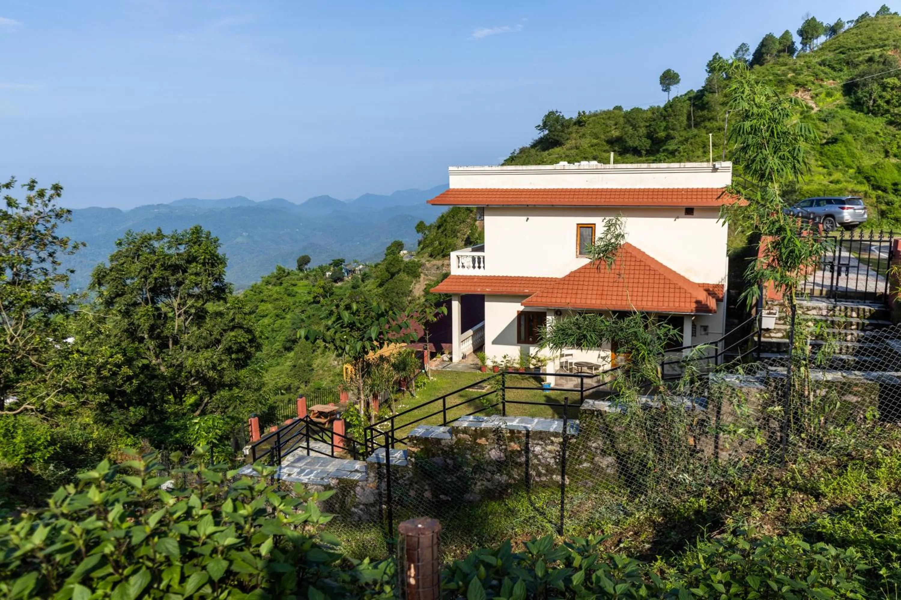 Villa by Mountain Homes- Lansdowne