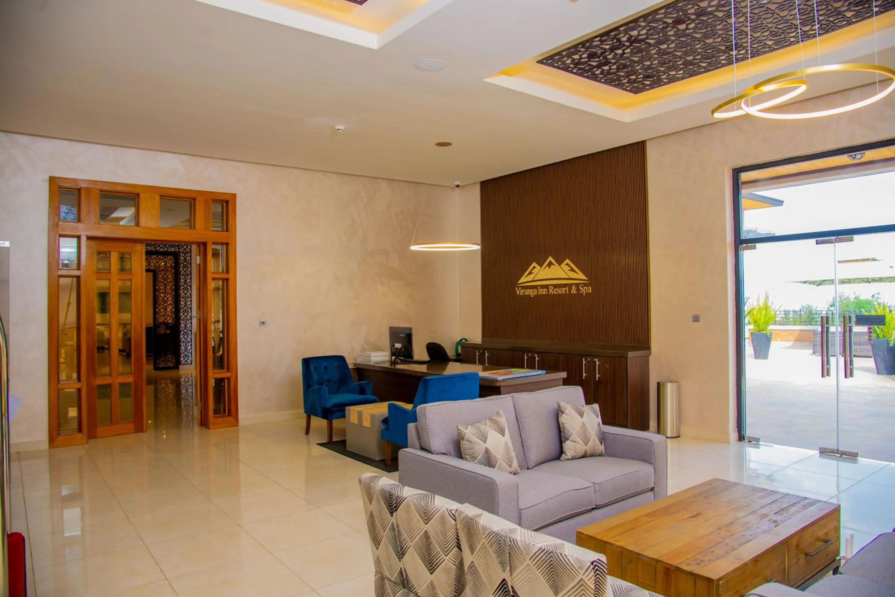 Lobby or reception, Bed in Virunga Inn Resort & Spa