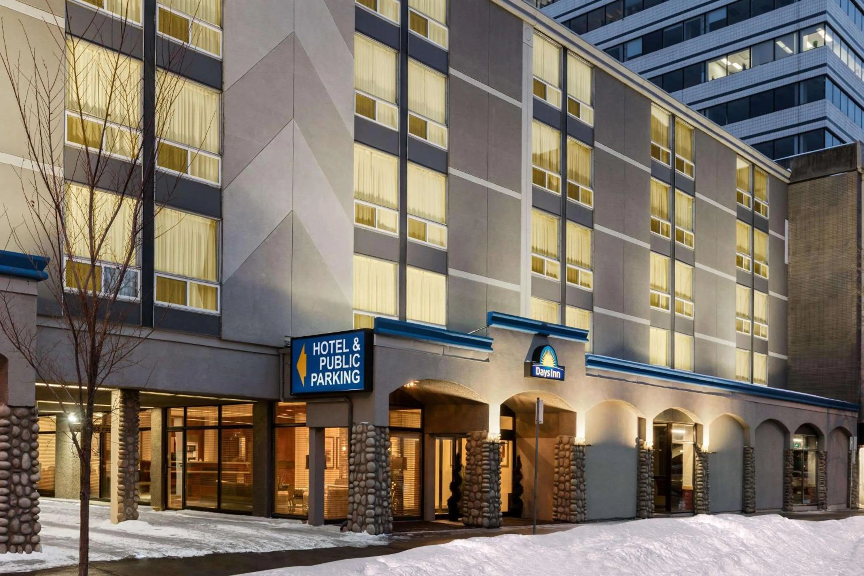 Property building in Days Inn by Wyndham Edmonton Downtown