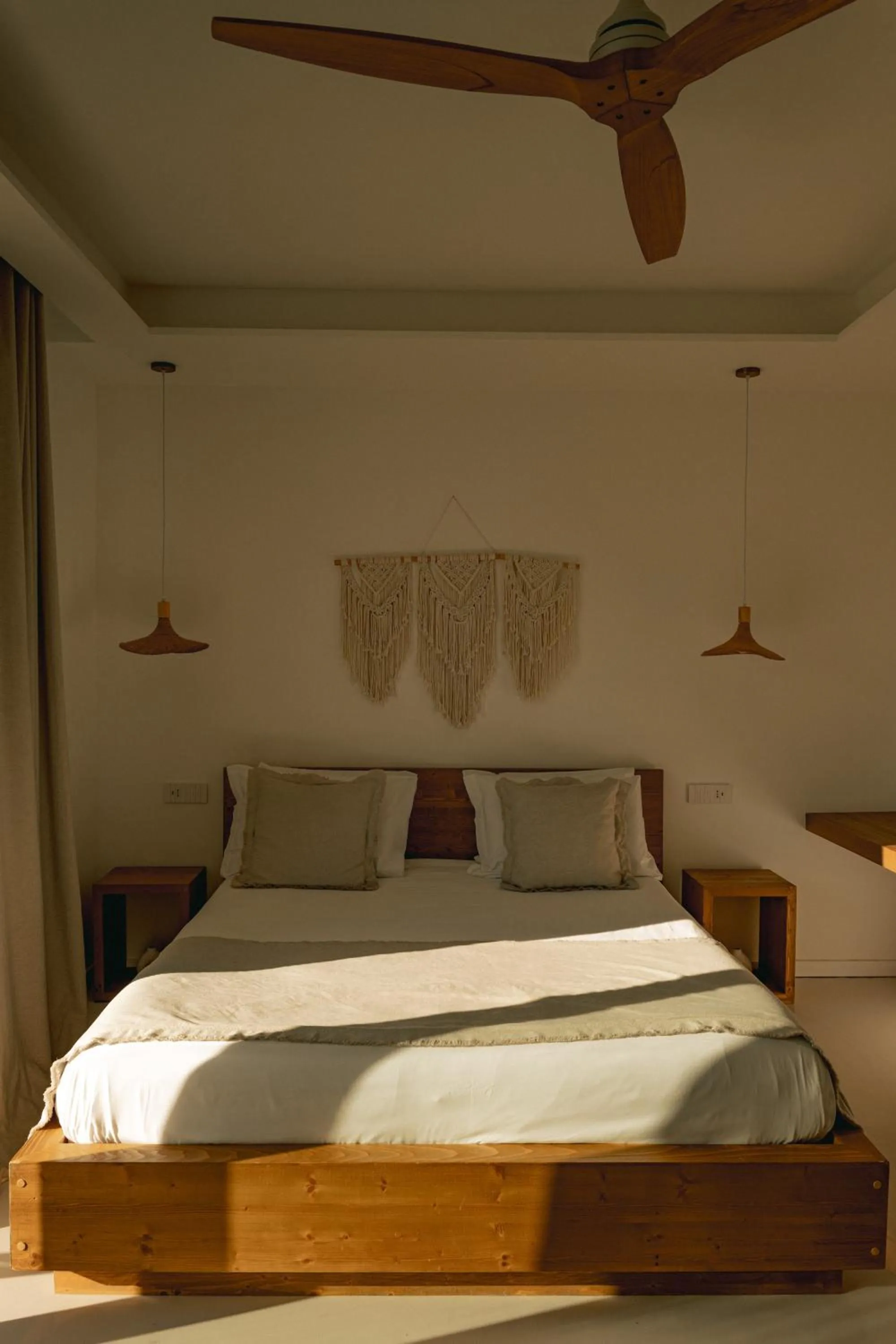 Bedroom, Bed in Maya Beach Resort