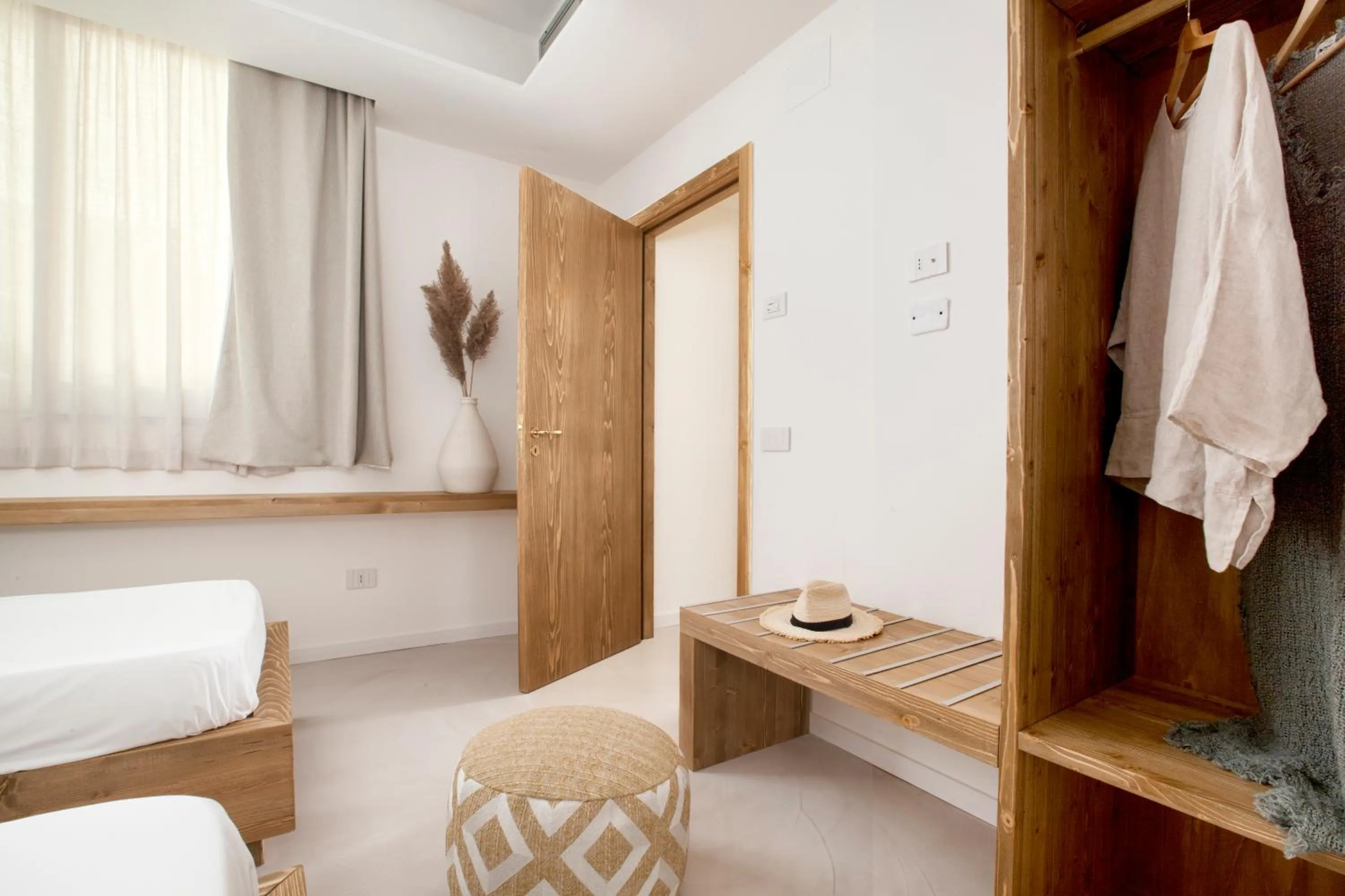 Bedroom, Bed in Maya Beach Resort