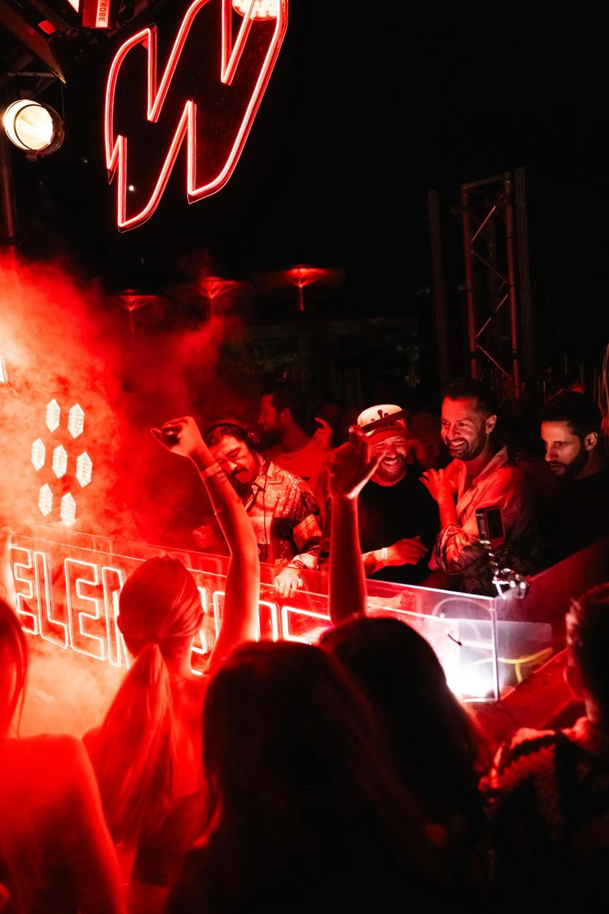 Nightclub / DJ in Maya Beach Resort